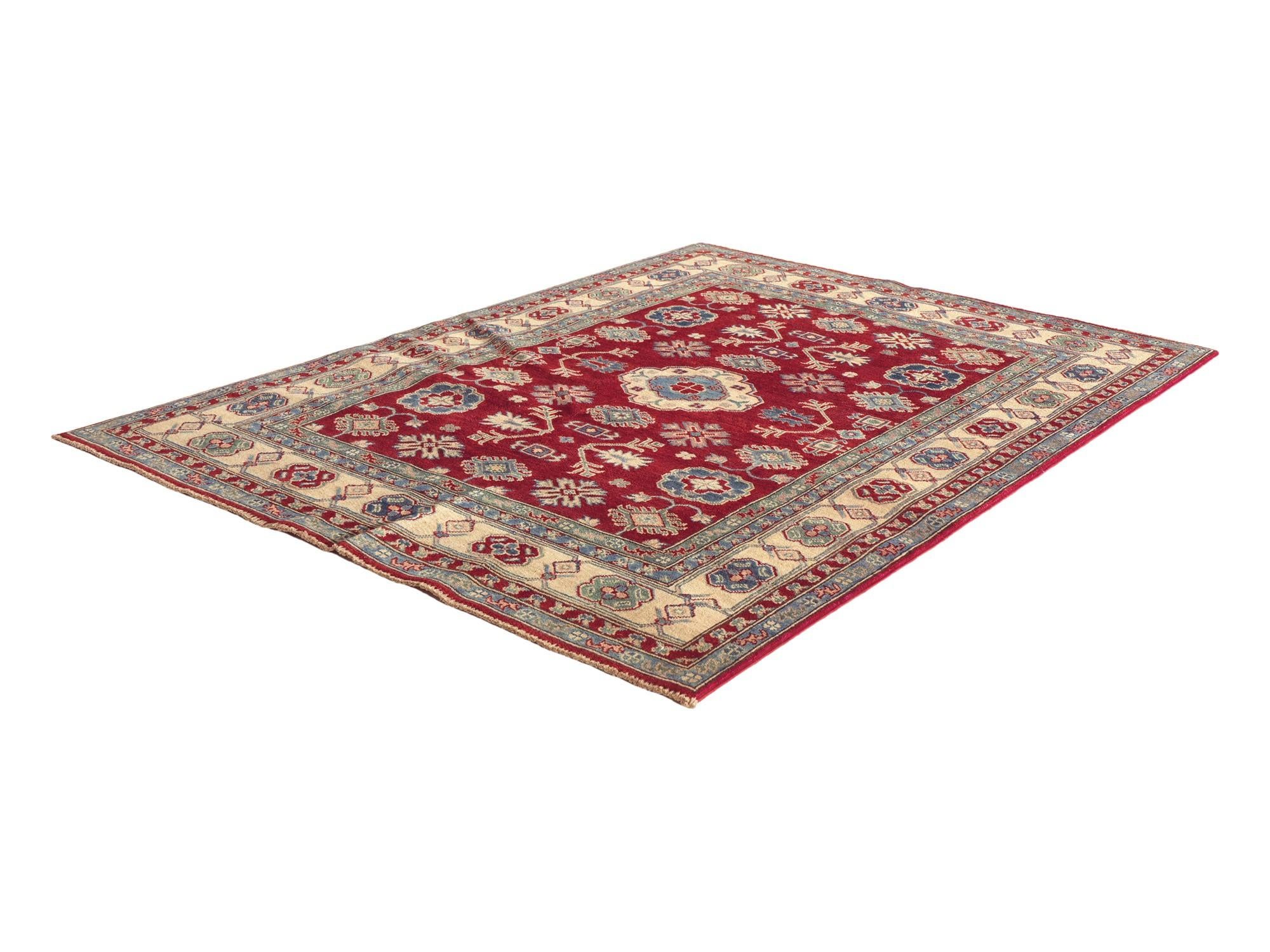 Detail image 4 of 10: 4' 11 x 6' 9 Hand Knotted Kazak Rug
