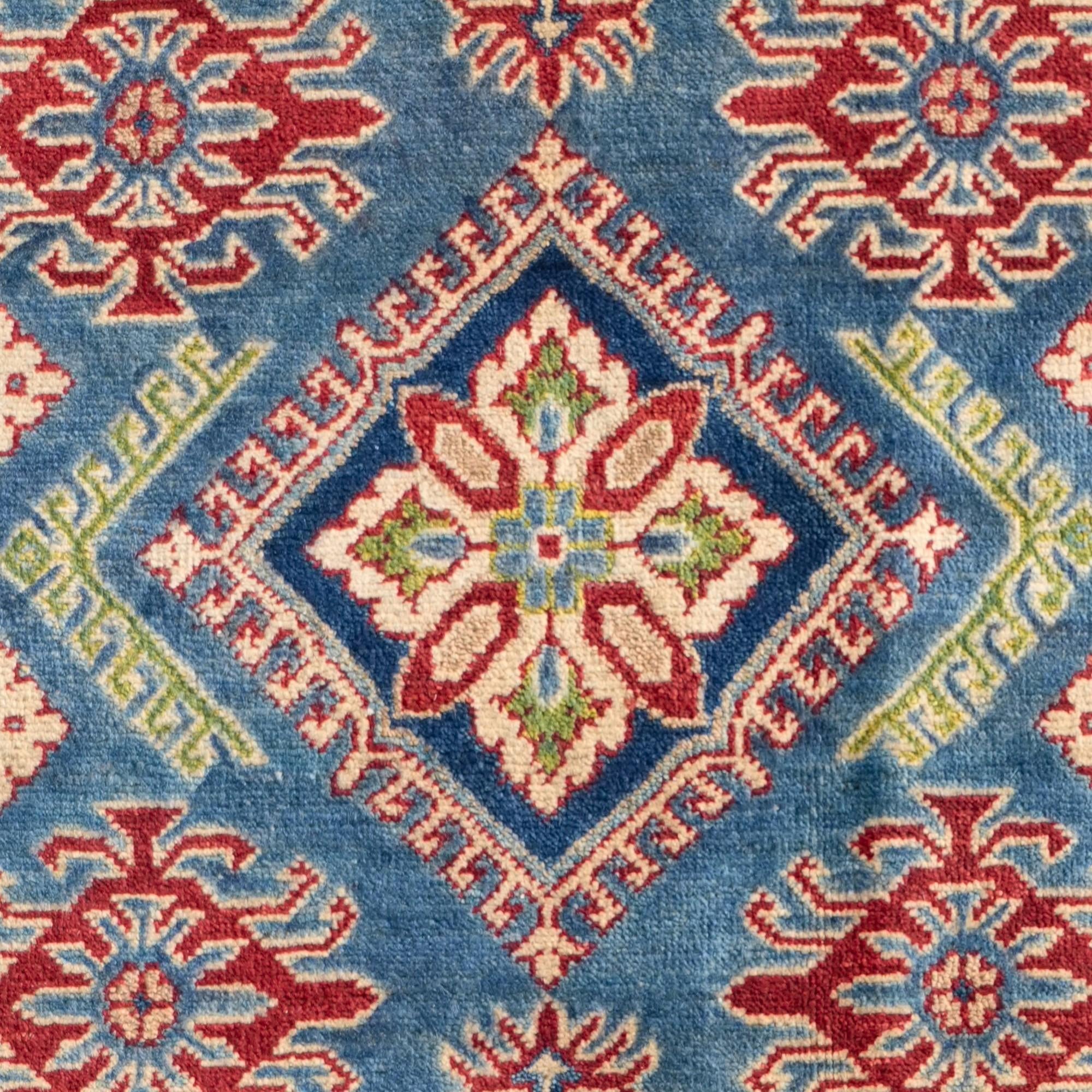 Detail image 11 of 12: 3' 10 x 6' Hand Knotted Kazak Rug