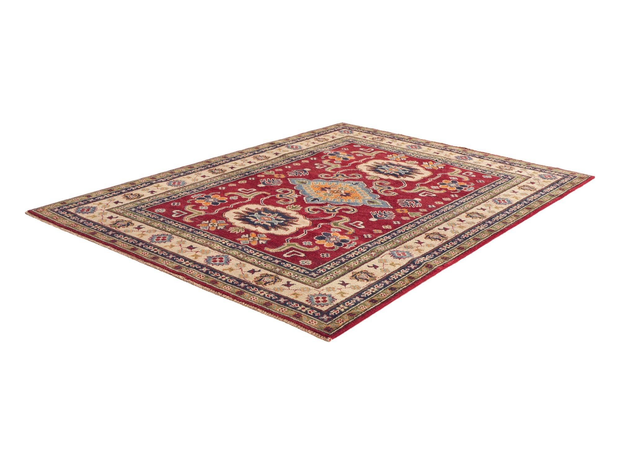 Detail image 4 of 12: 5' 1 x 6' 9 Hand Knotted Kazak Rug
