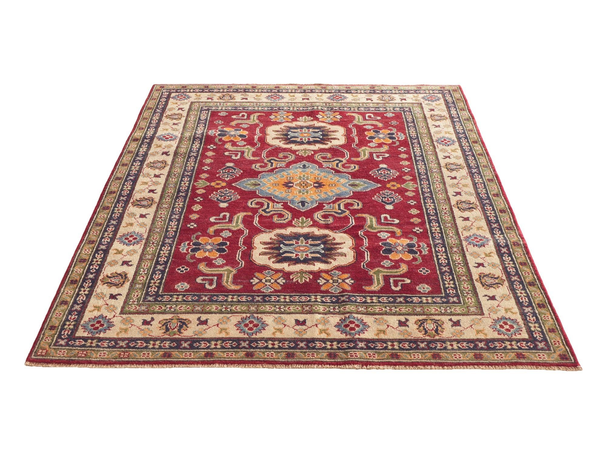 Detail image 5 of 12: 5' 1 x 6' 9 Hand Knotted Kazak Rug