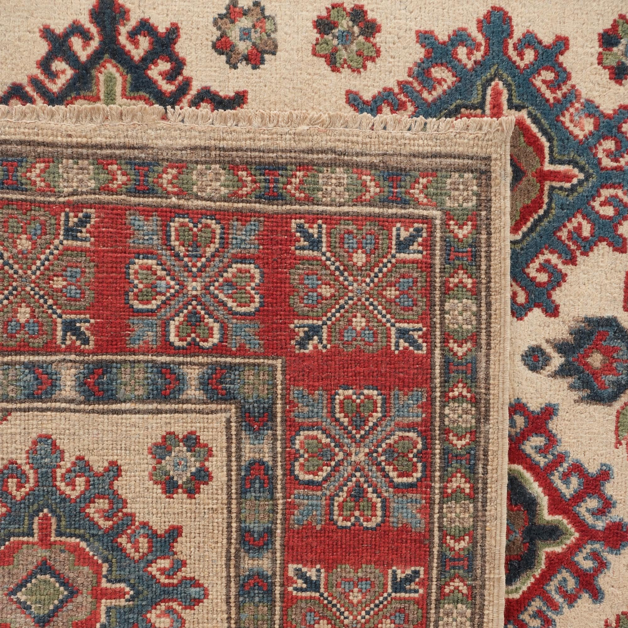 125cm x 190cm Handgeknüpft Kazak Teppich