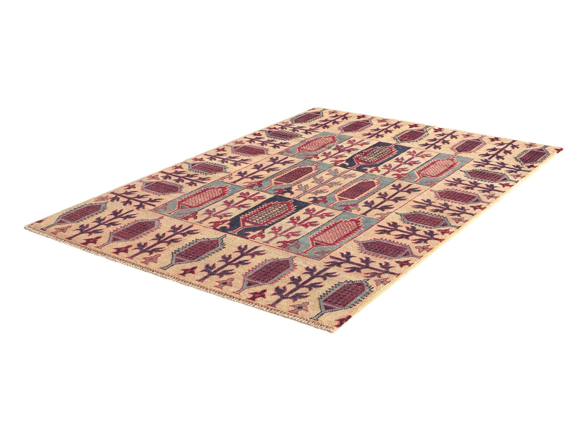 Detail image 4 of 9: 4' 2 x 5' 11 Hand Knotted Kazak Rug