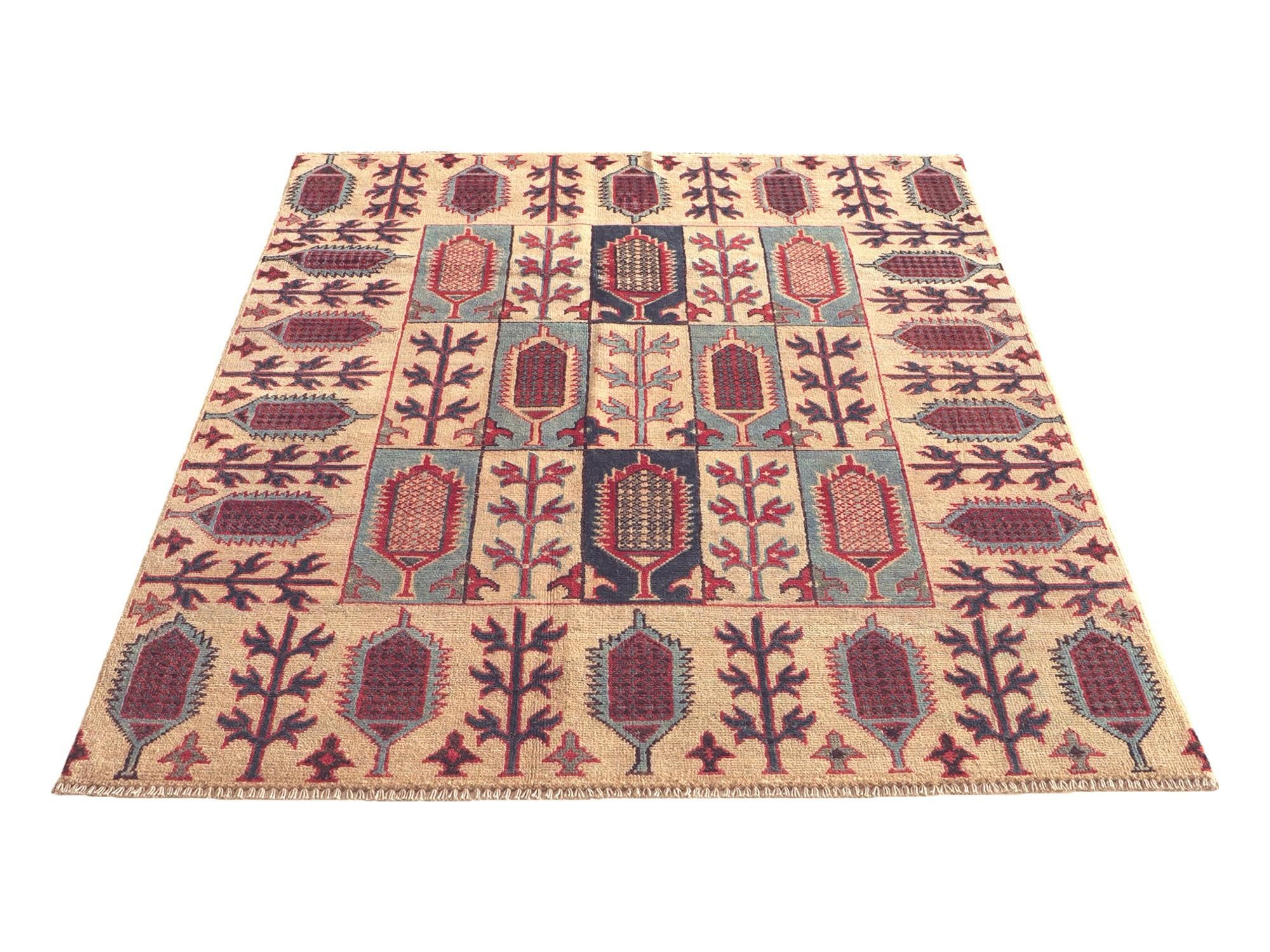 Detail image 5 of 9: 4' 2 x 5' 11 Hand Knotted Kazak Rug