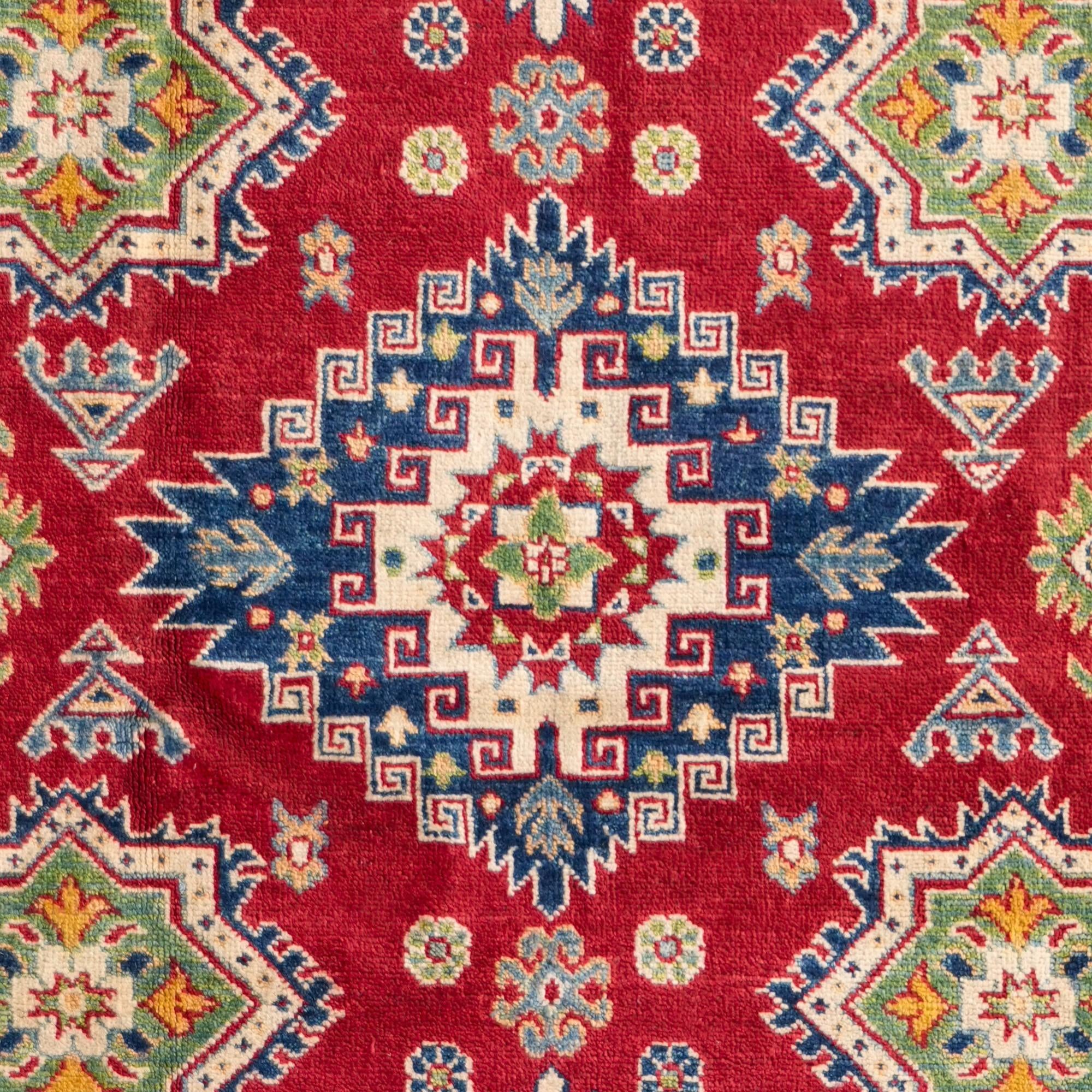 Detail image 11 of 12: 5' 7 x 7' 9 Hand Knotted Kazak Rug