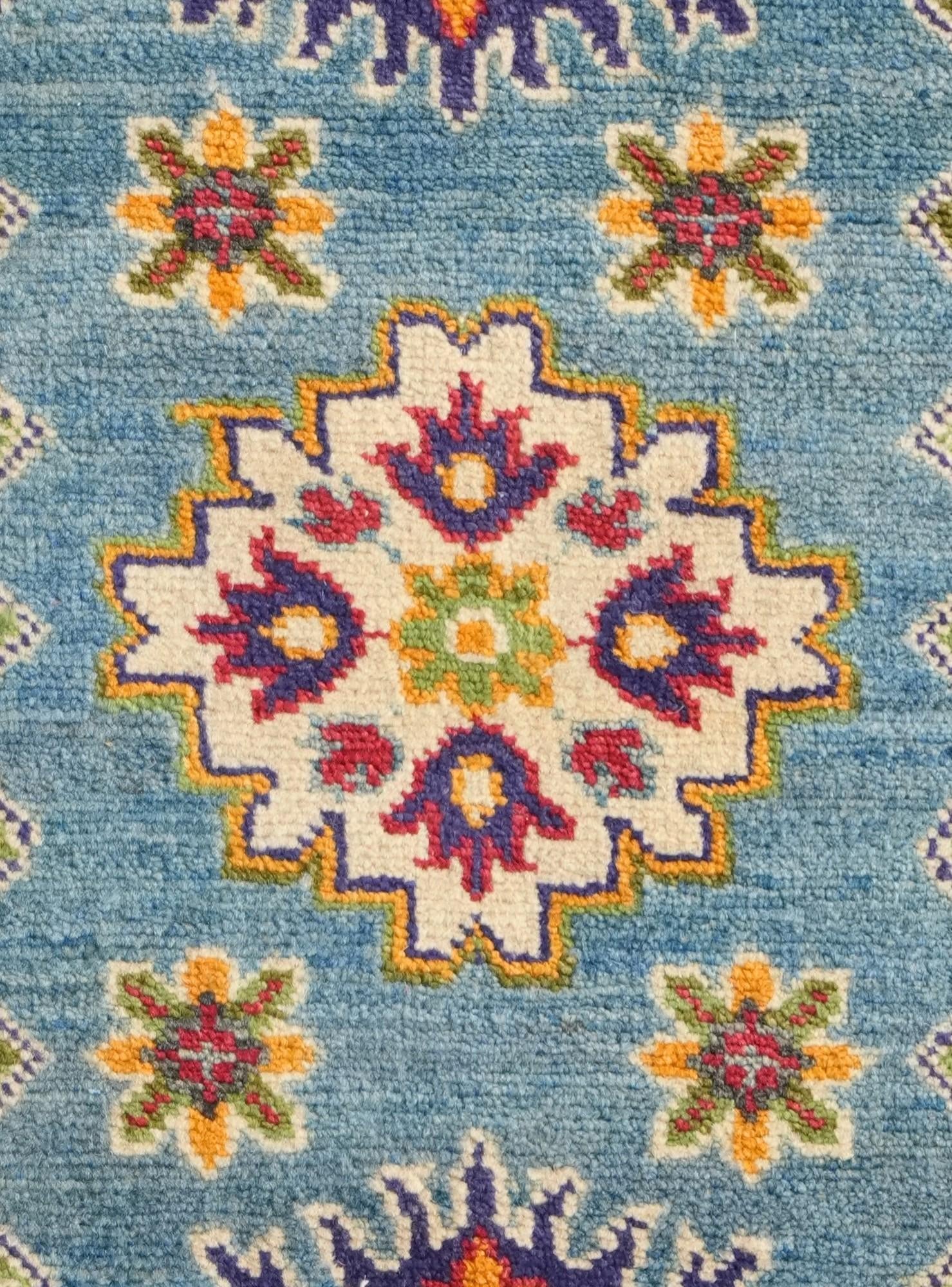 2' 8 x 4' 1 Hand Knotted Kazak Rug