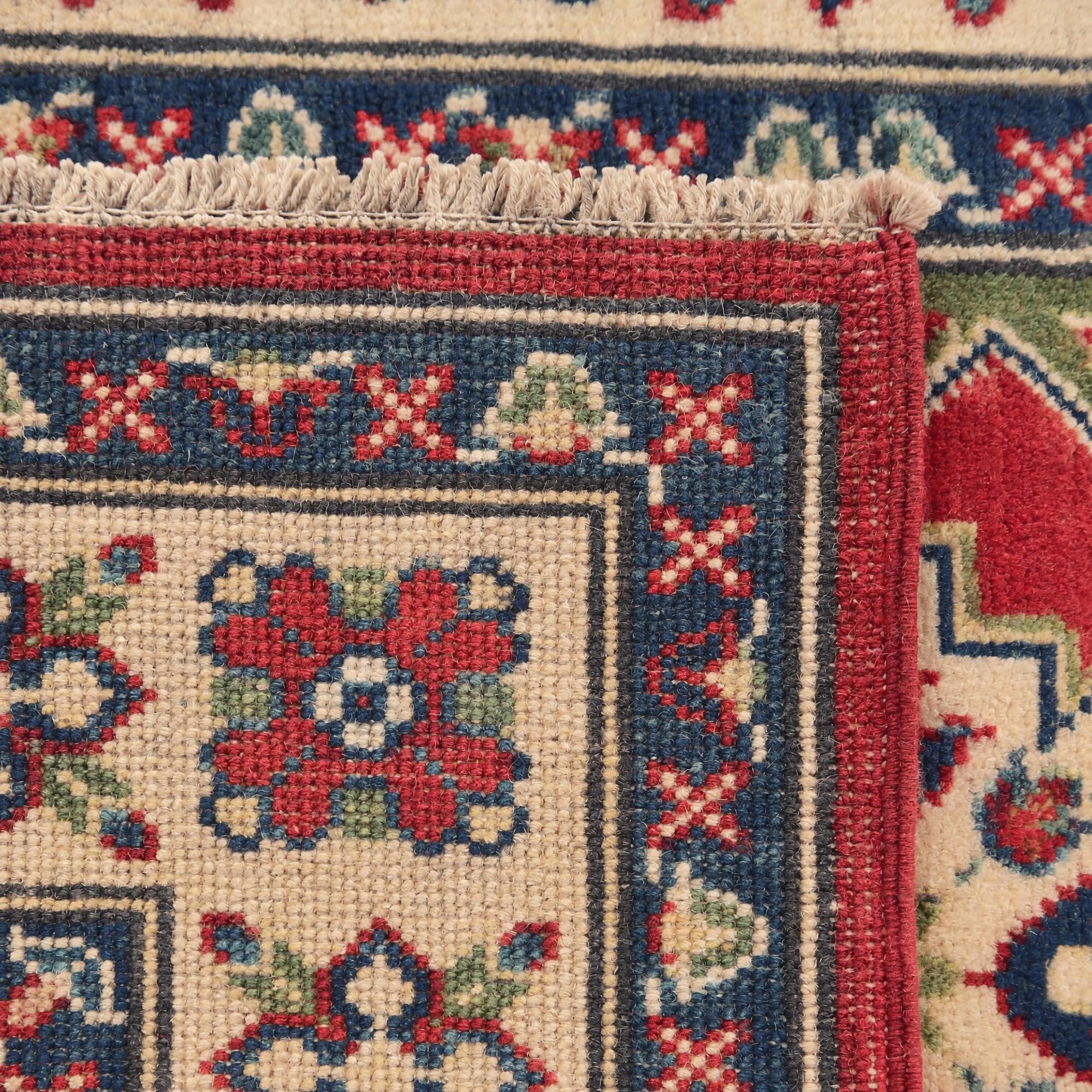 80cm x 115cm Handgeknüpft Kazak Teppich