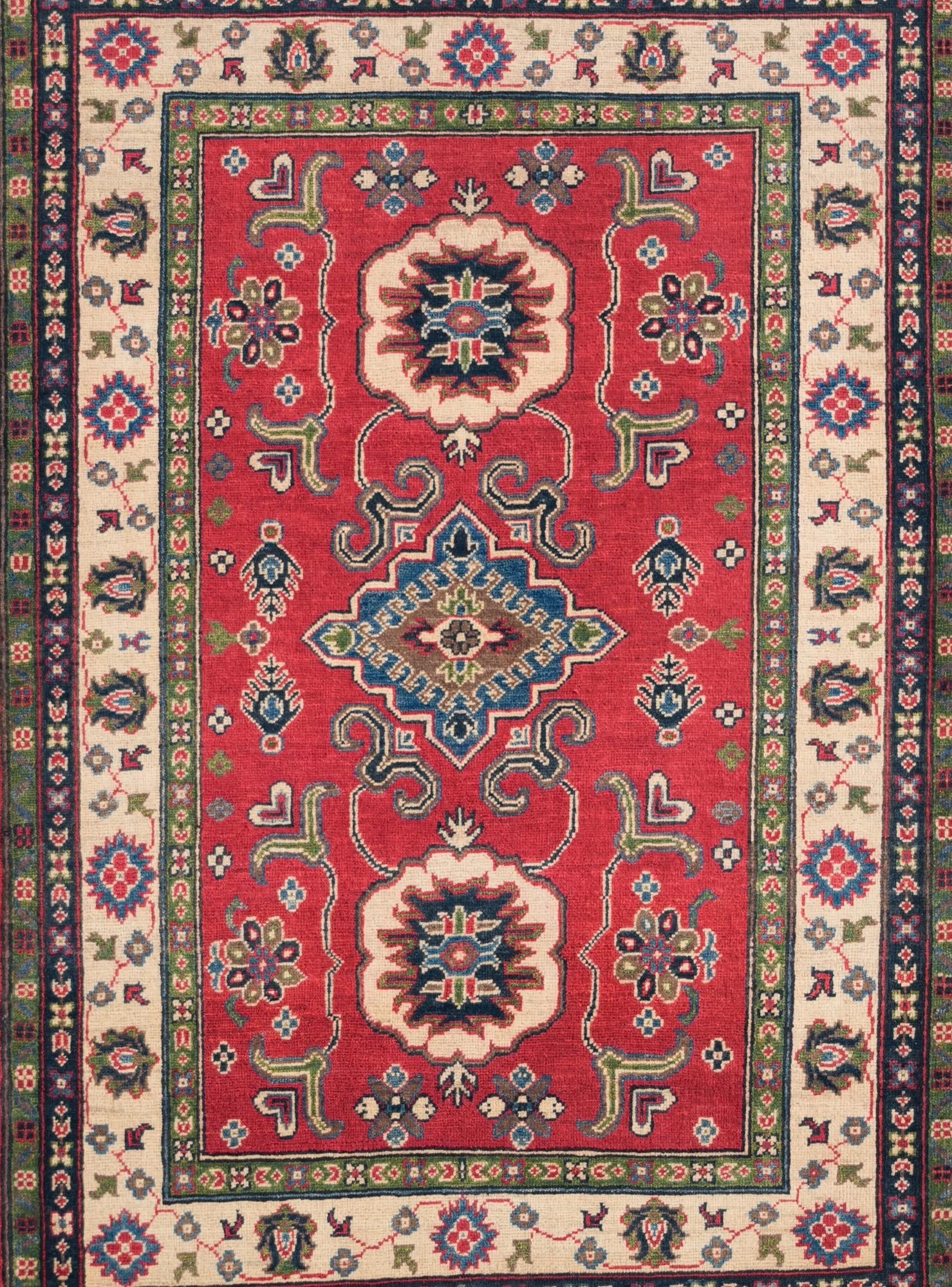 4' 2 x 6' Hand Knotted Kazak Rug