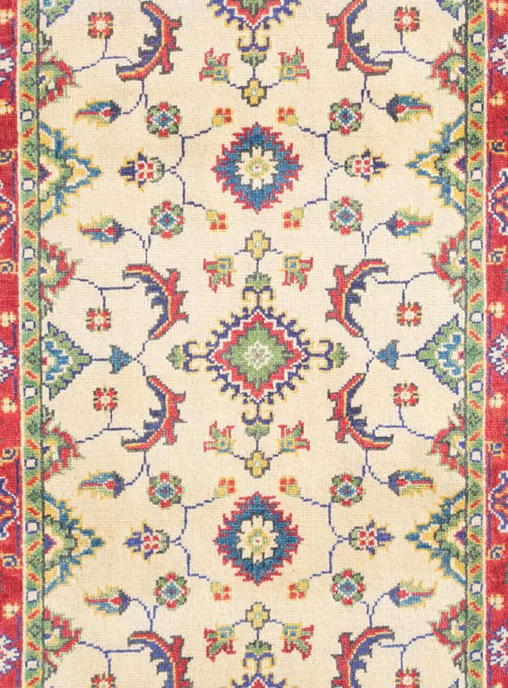 2' 9 x 4' 3 Hand Knotted Kazak Rug