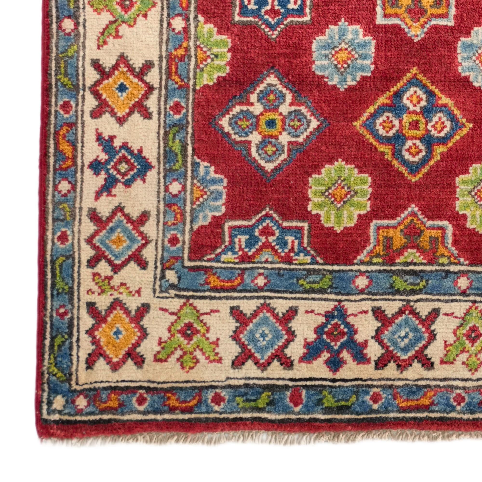 2' 7 x 4' 4 Hand Knotted Kazak Rug