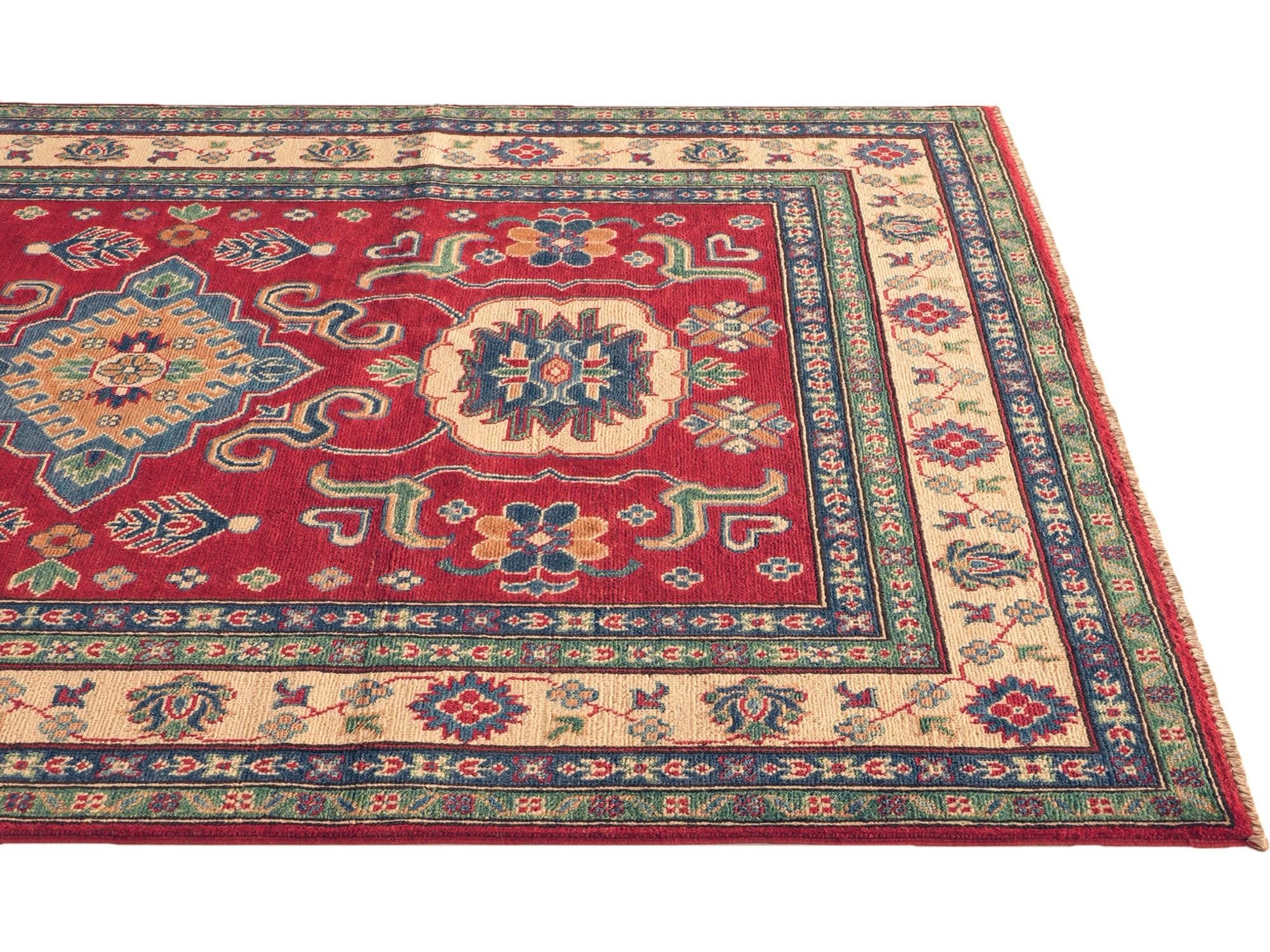 Detail image 6 of 10: 4' 11 x 6' 7 Hand Knotted Kazak Rug