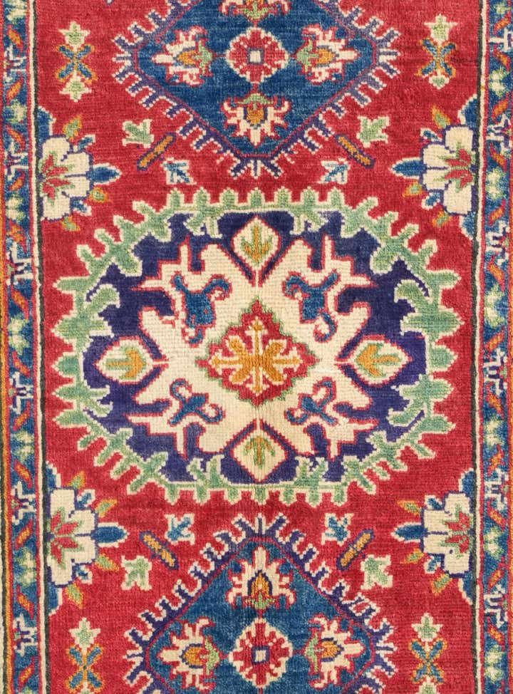 2' 9 x 4' 2 Hand Knotted Kazak Rug