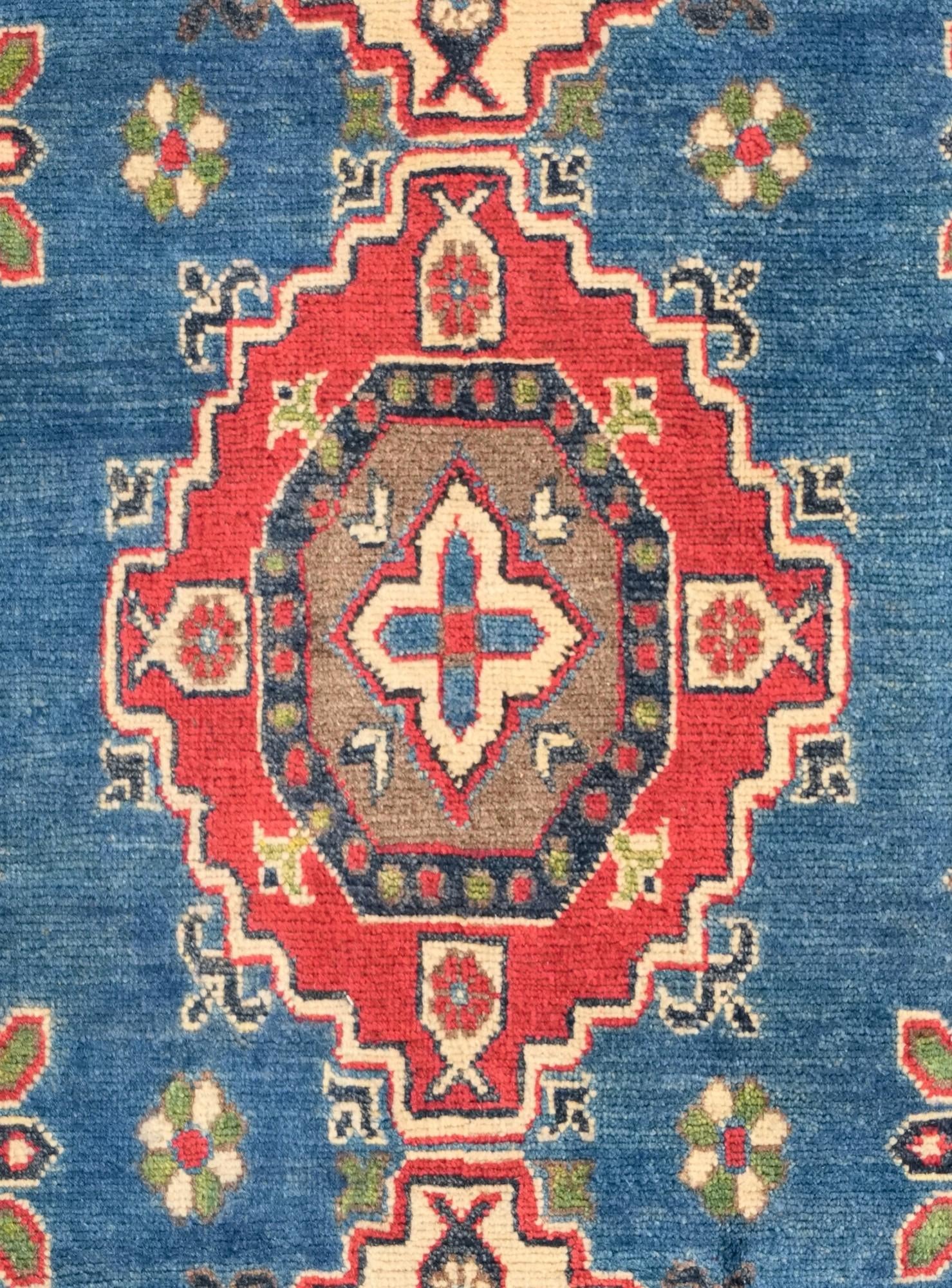 4' x 6' 6 Hand Knotted Kazak Rug