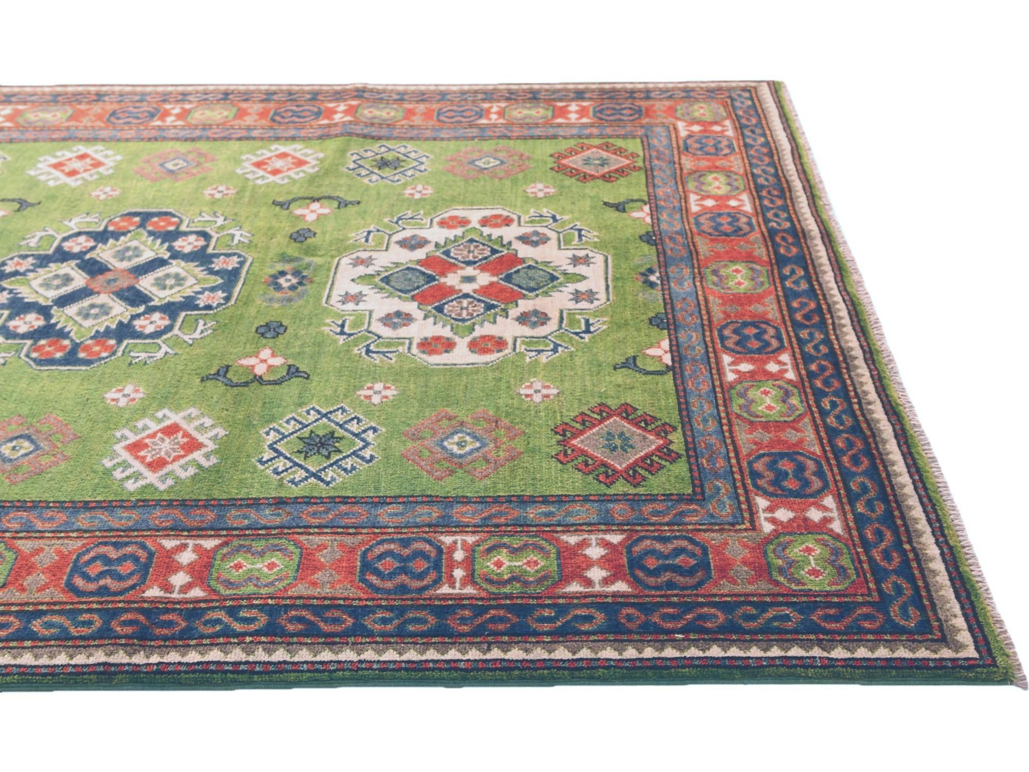 4' 11 x 6' 9 Hand Knotted Kazak Rug