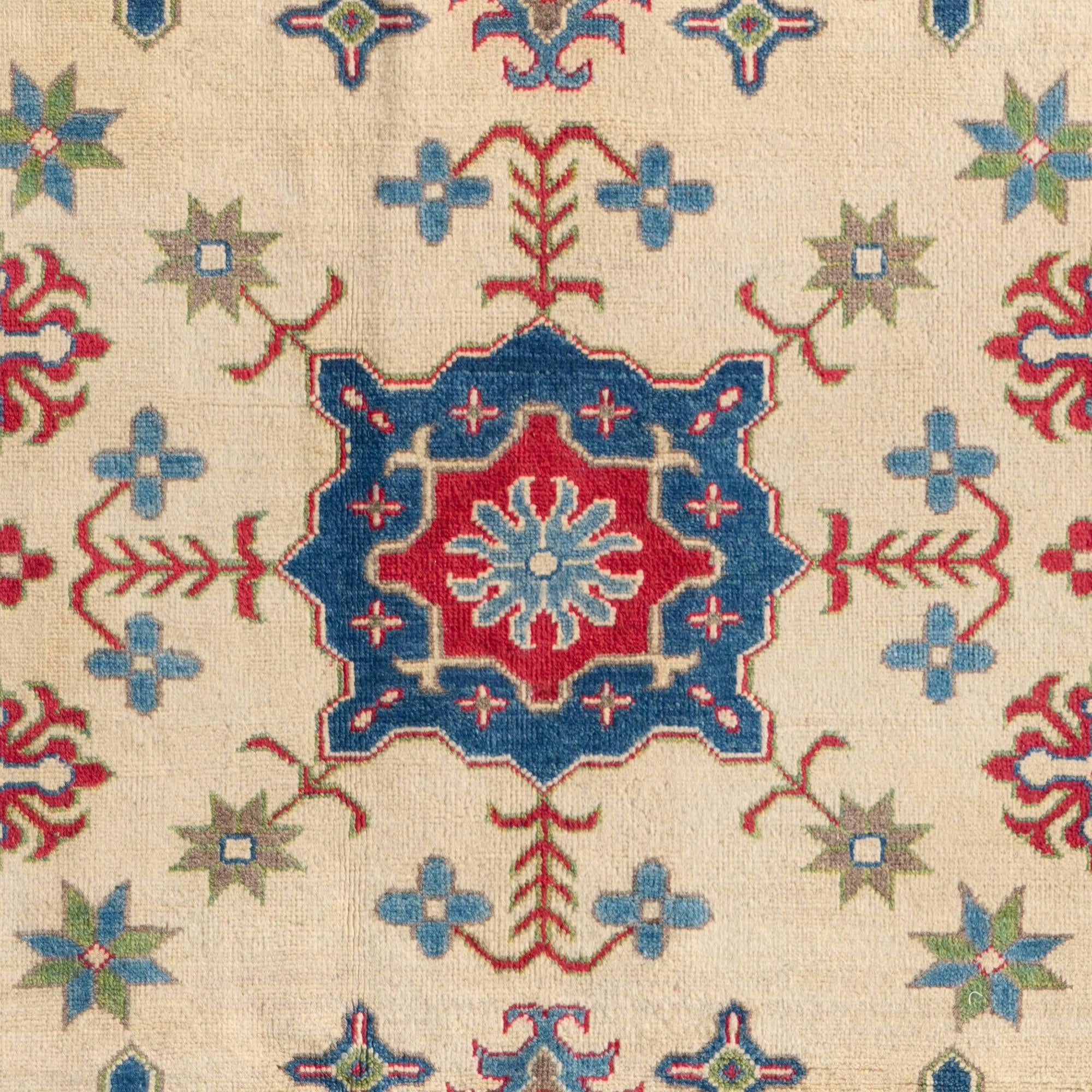 Detail image 11 of 12: 5' 1 x 7' Hand Knotted Kazak Rug