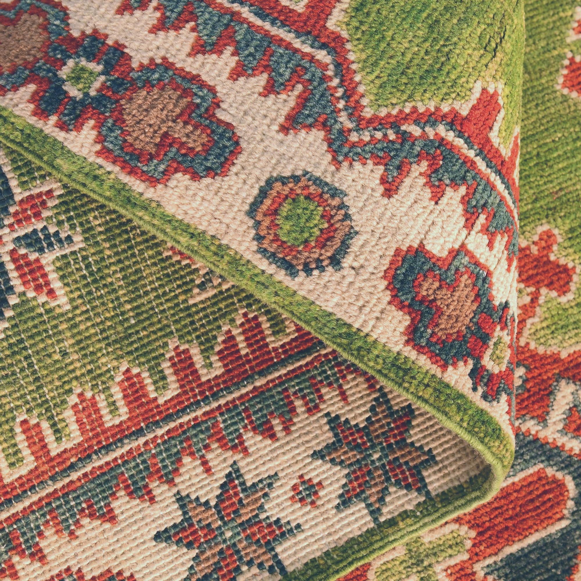 2' 9 x 4' 2 Hand Knotted Kazak Rug