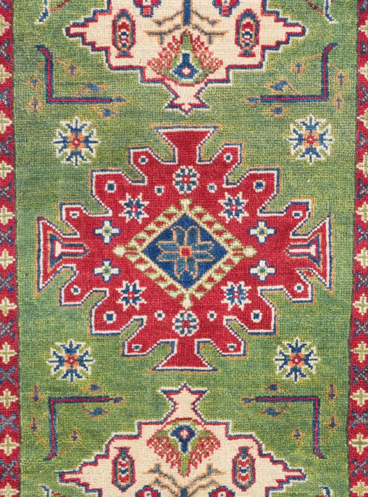 2' 9 x 4' 3 Hand Knotted Kazak Rug