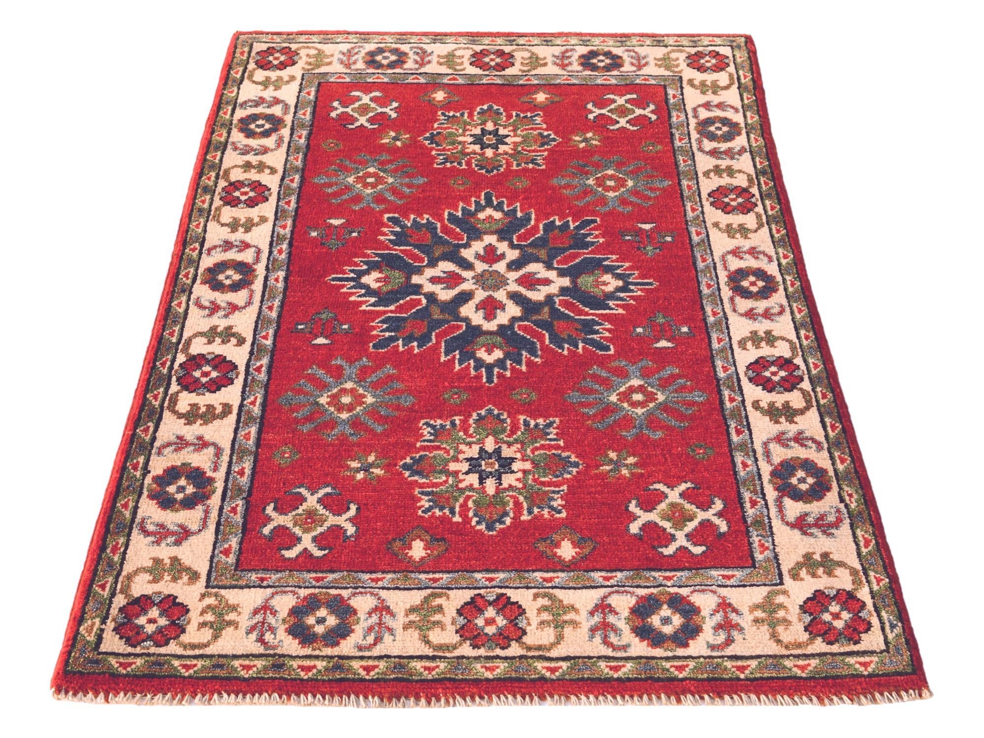 2' 8 x 4' 2 Hand Knotted Kazak Rug
