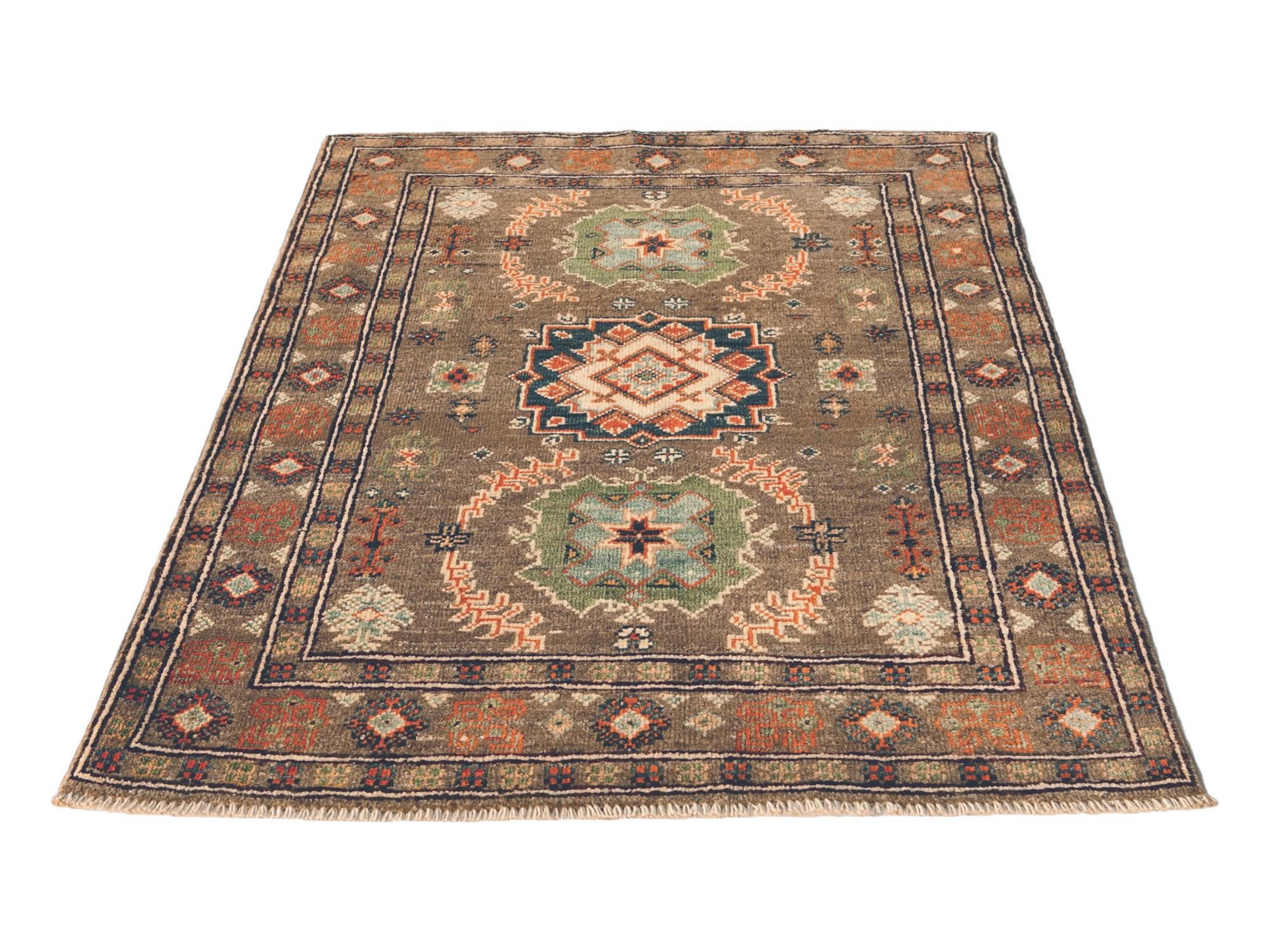 2' 9 x 4' Hand Knotted Kazak Rug