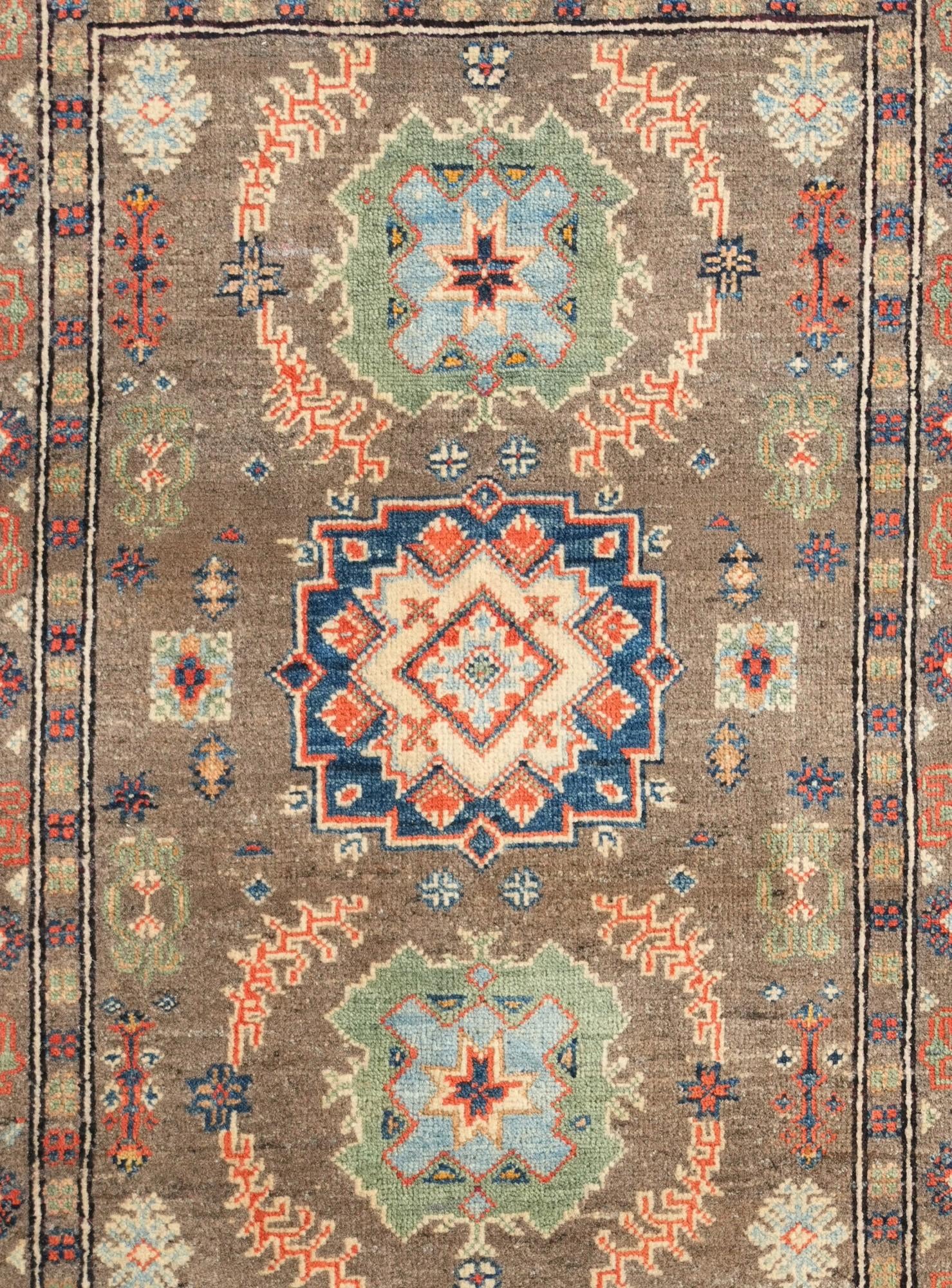 2' 9 x 4' Hand Knotted Kazak Rug