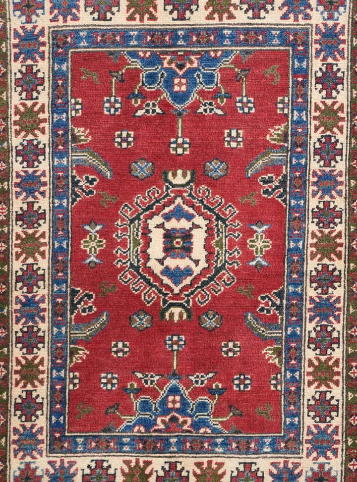 2' 8 x 4' Hand Knotted Kazak Rug