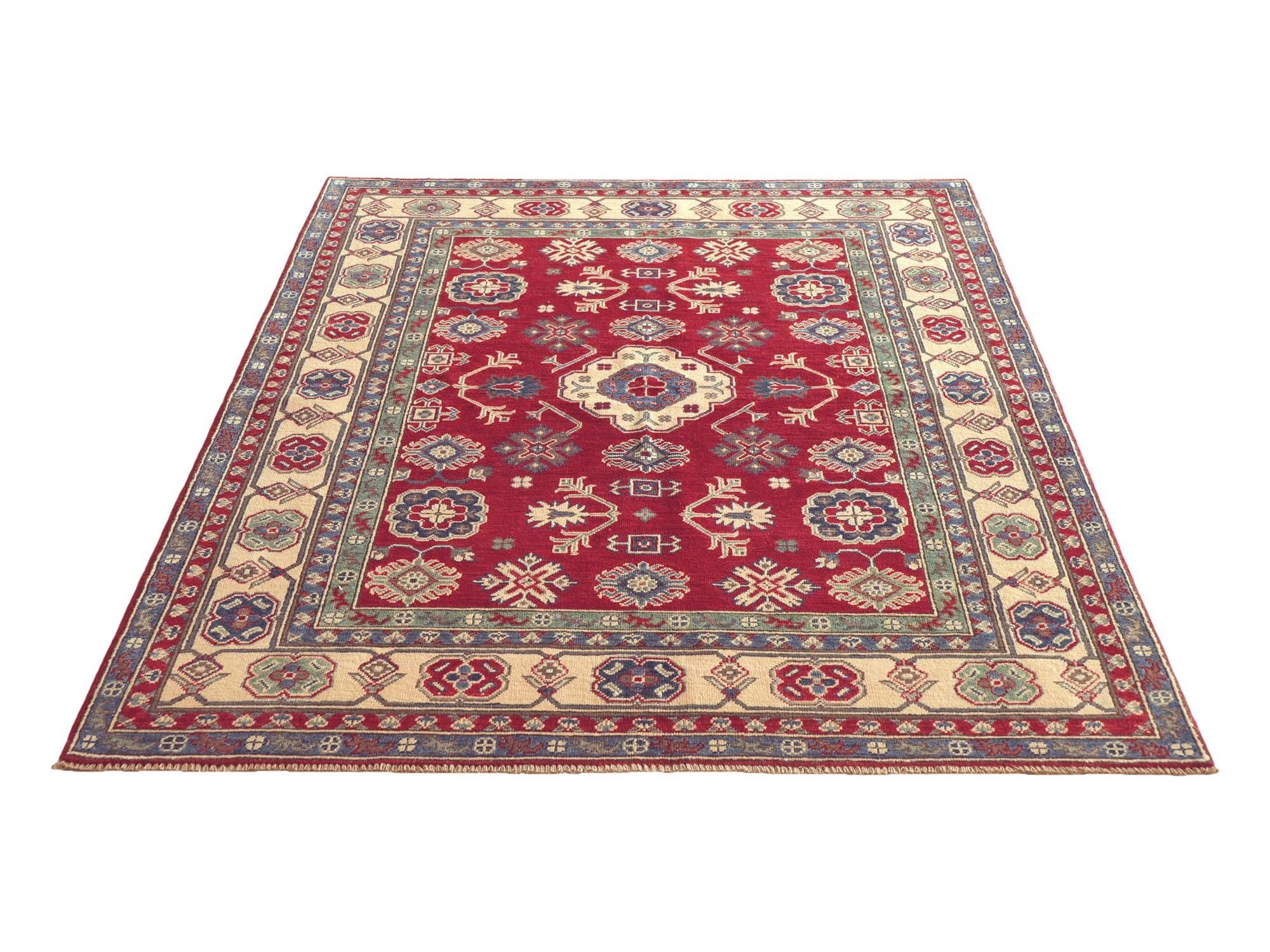 Detail image 5 of 8: 5' x 7' 1 Hand Knotted Kazak Rug