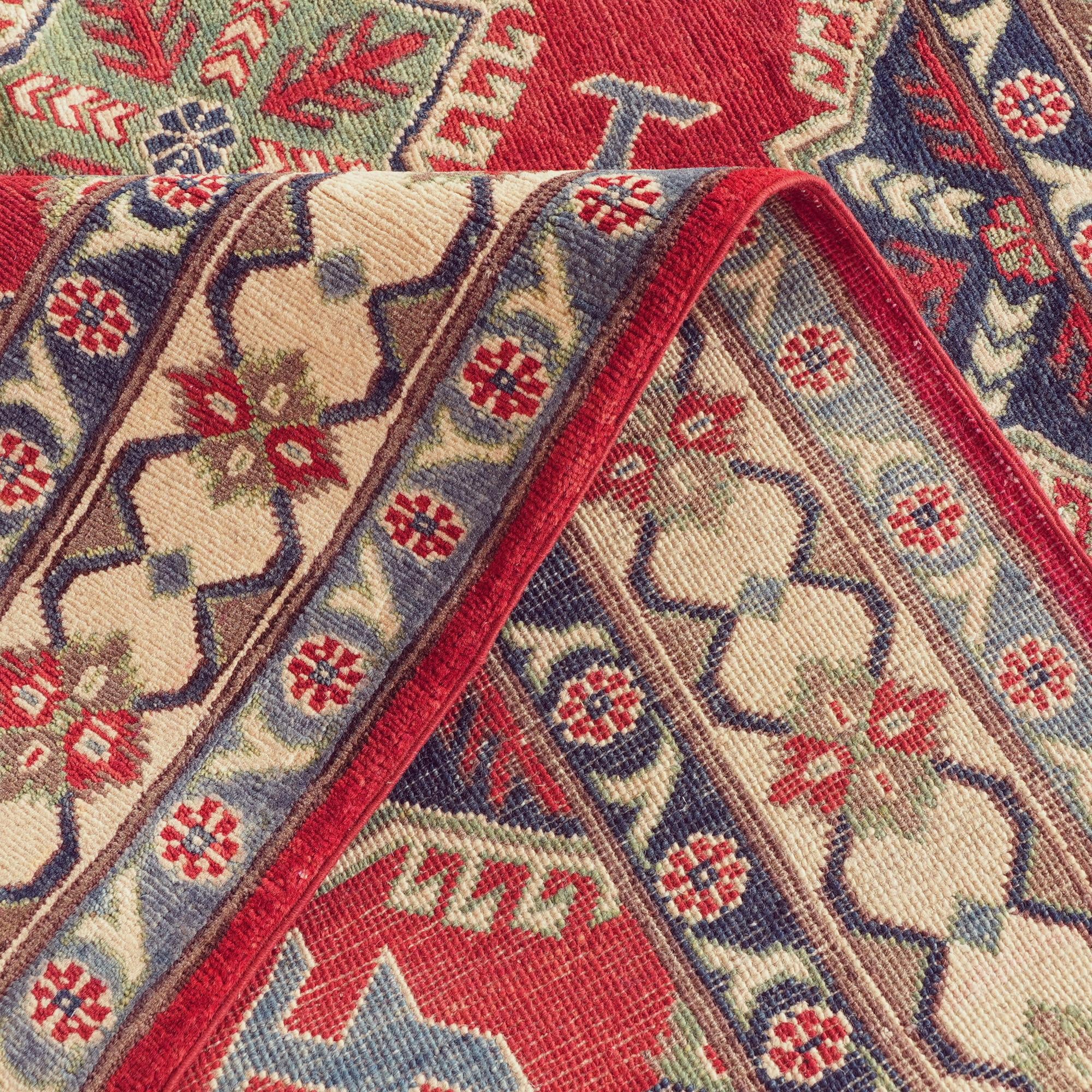 Detail image 8 of 10: 5' 2 x 6' 9 Hand Knotted Kazak Rug