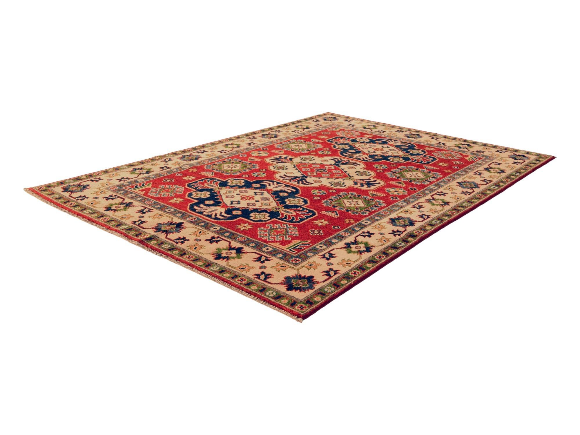 4' 11 x 6' 11 Hand Knotted Kazak Rug