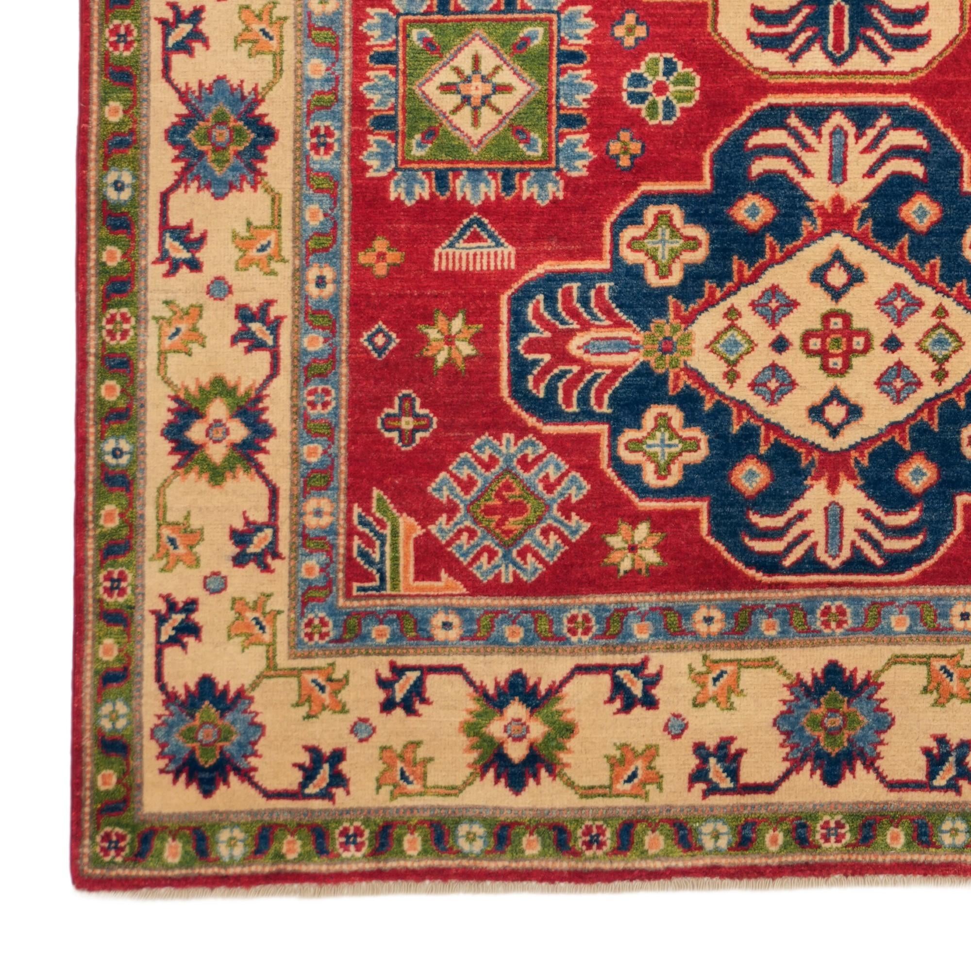 4' 11 x 6' 11 Hand Knotted Kazak Rug