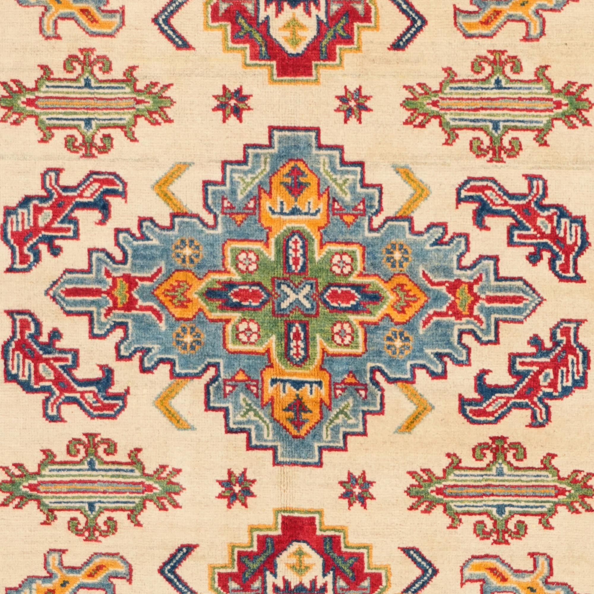 Detail image 10 of 10: 4' 11 x 7' Hand Knotted Kazak Rug