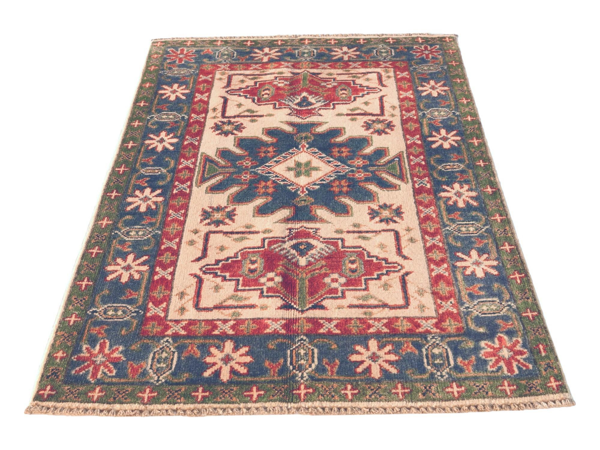 2' 7 x 4' Hand Knotted Kazak Rug
