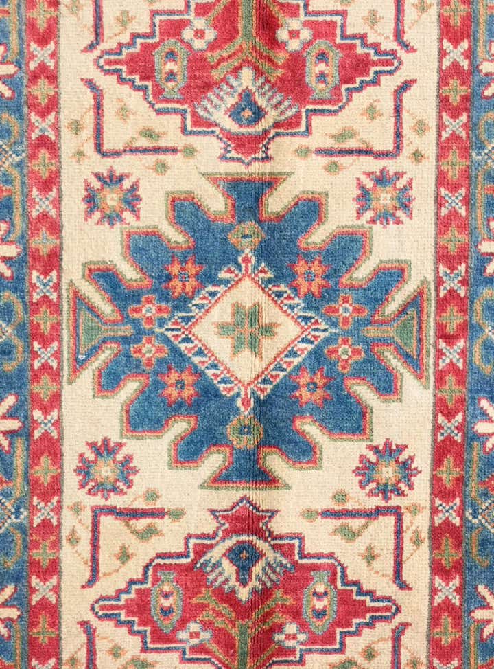2' 7 x 4' Hand Knotted Kazak Rug
