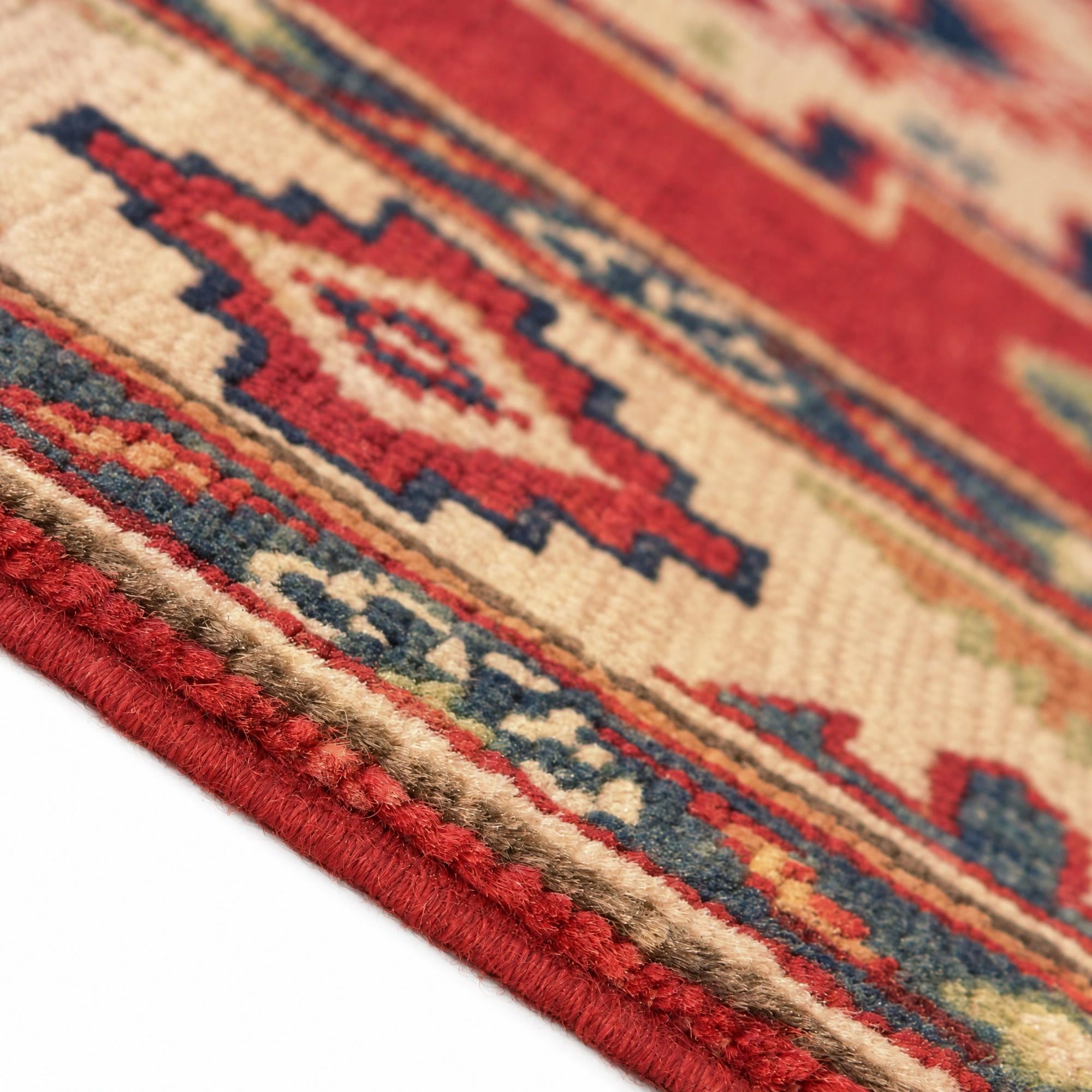 2' 8 x 4' 2 Hand Knotted Kazak Rug