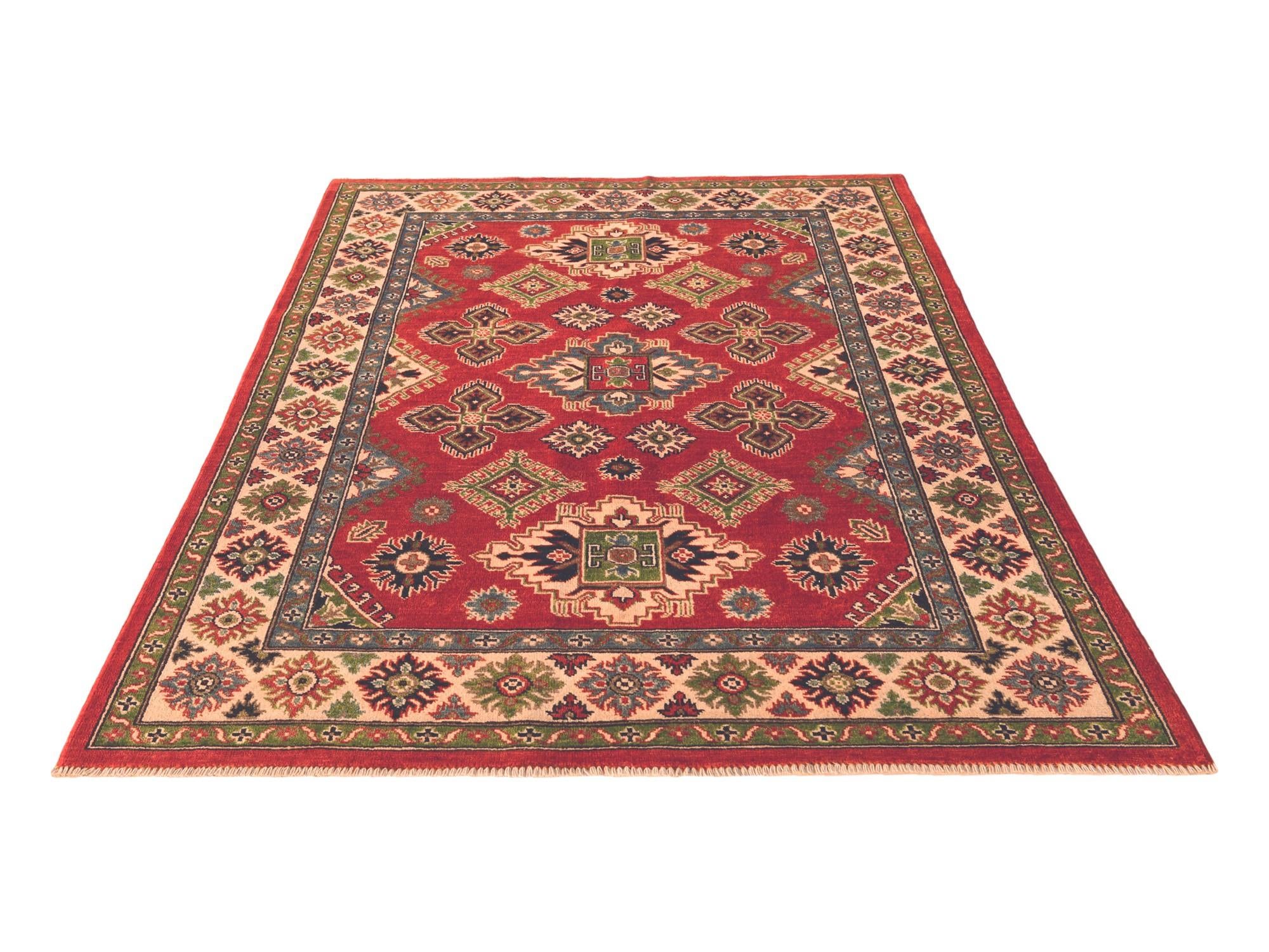 4' 10 x 6' 8 Hand Knotted Kazak Rug