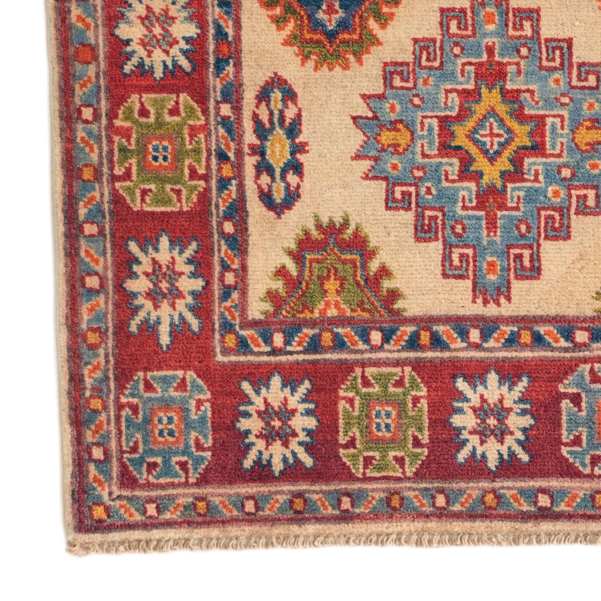 2' 7 x 4' 1 Hand Knotted Kazak Rug