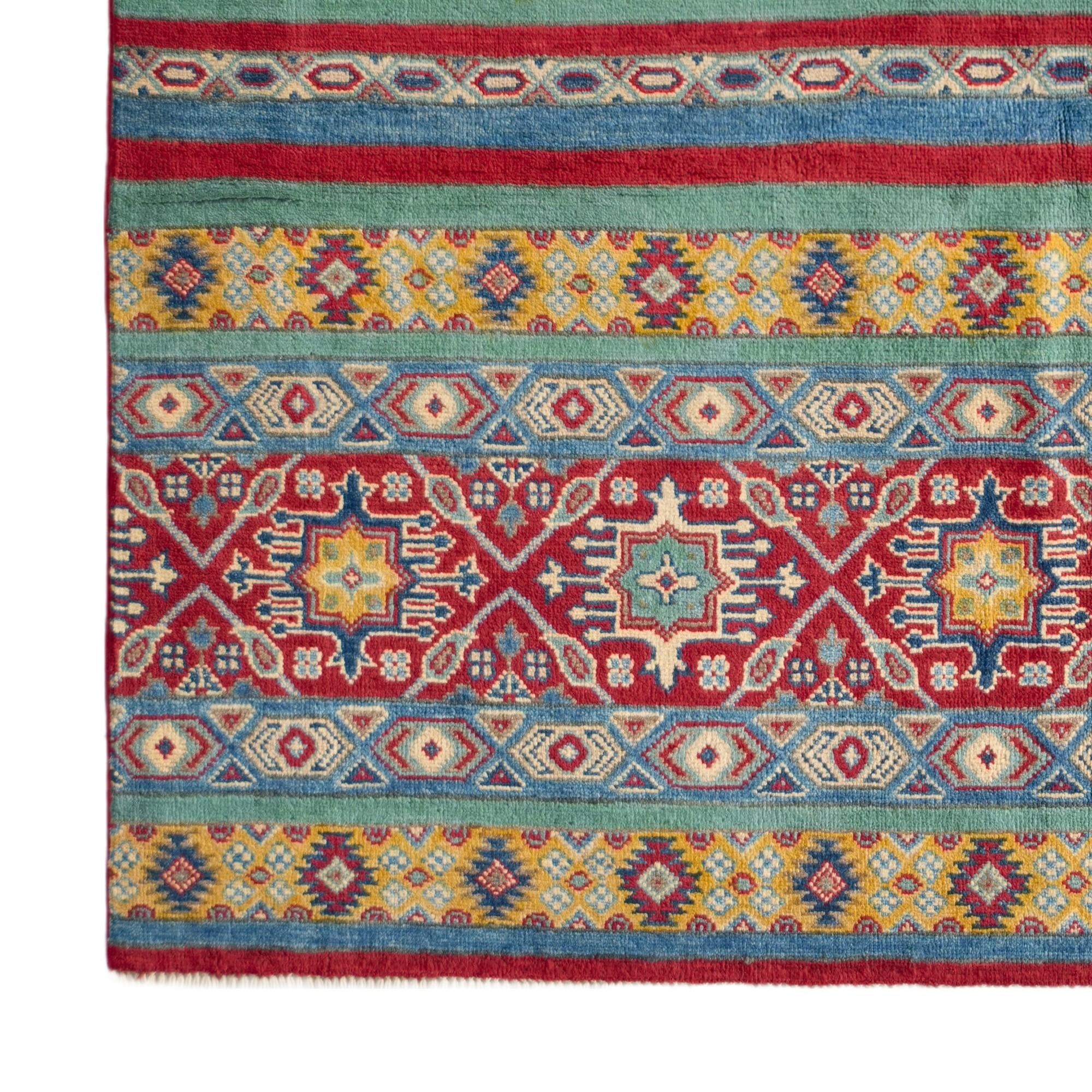 4' 10 x 6' 11 Hand Knotted Kazak Rug