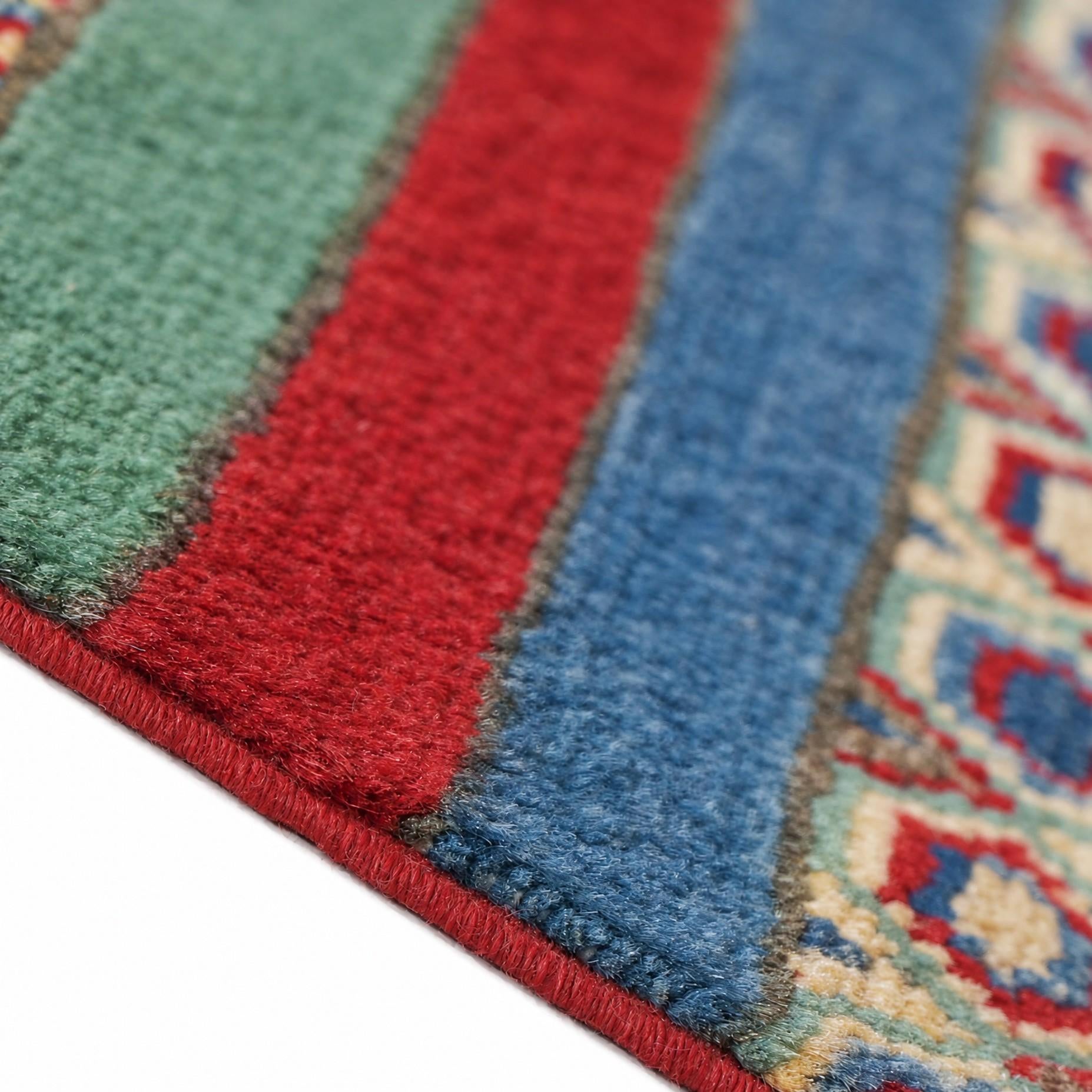 4' 10 x 6' 11 Hand Knotted Kazak Rug