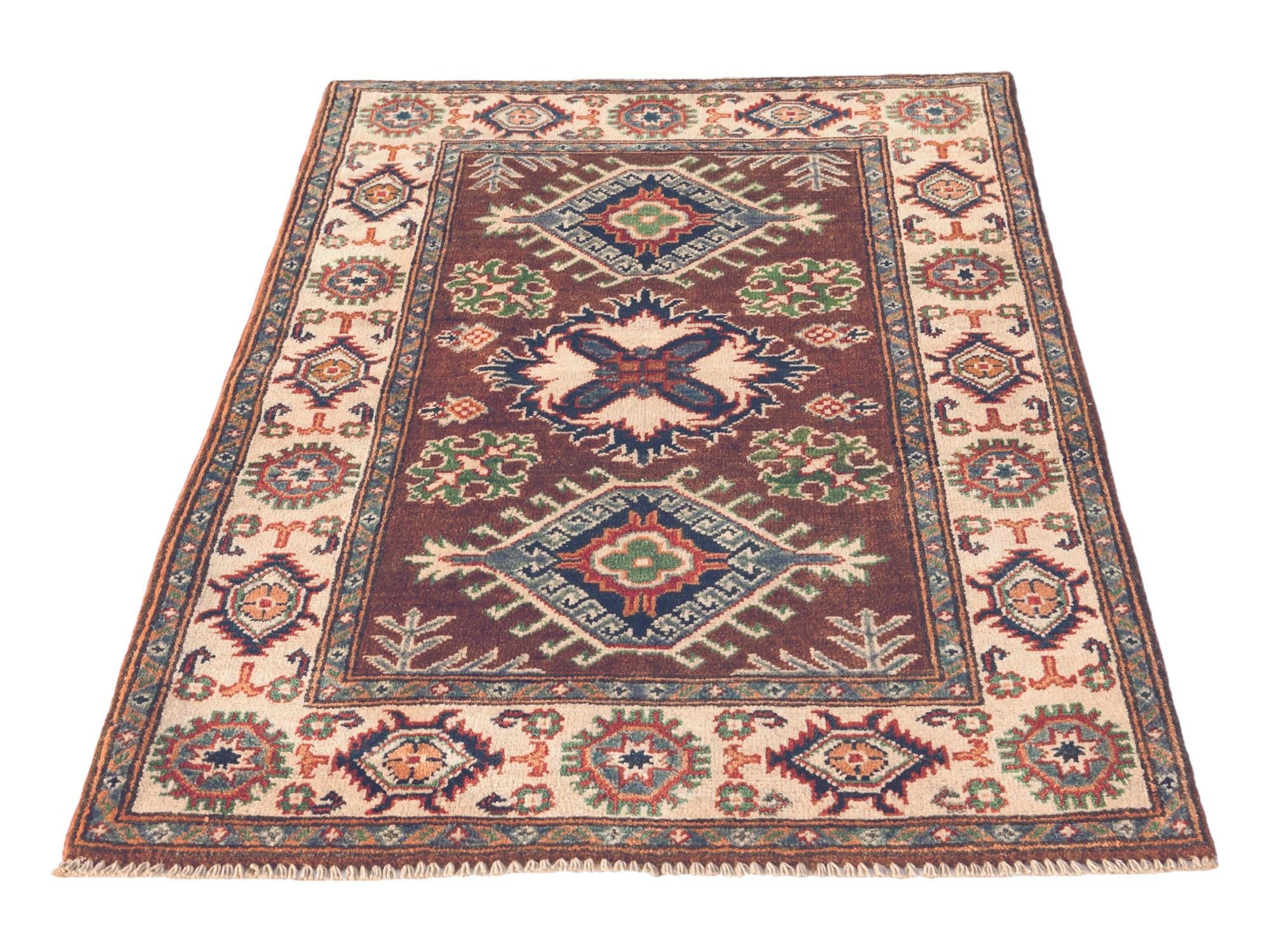 2' 8 x 4' Hand Knotted Kazak Rug