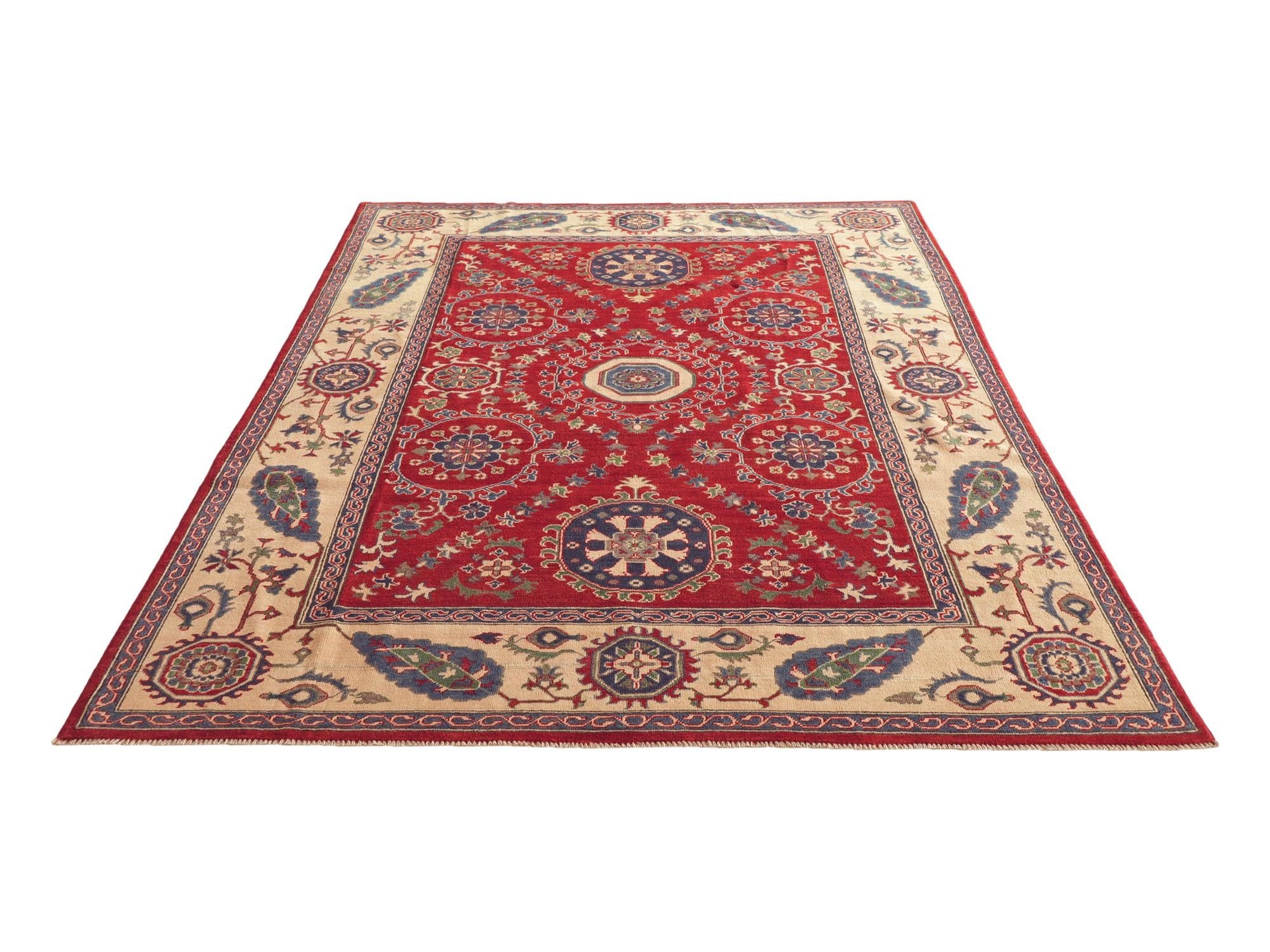 Detail image 5 of 10: 6' 7 x 9' 9 Hand Knotted Kazak Rug