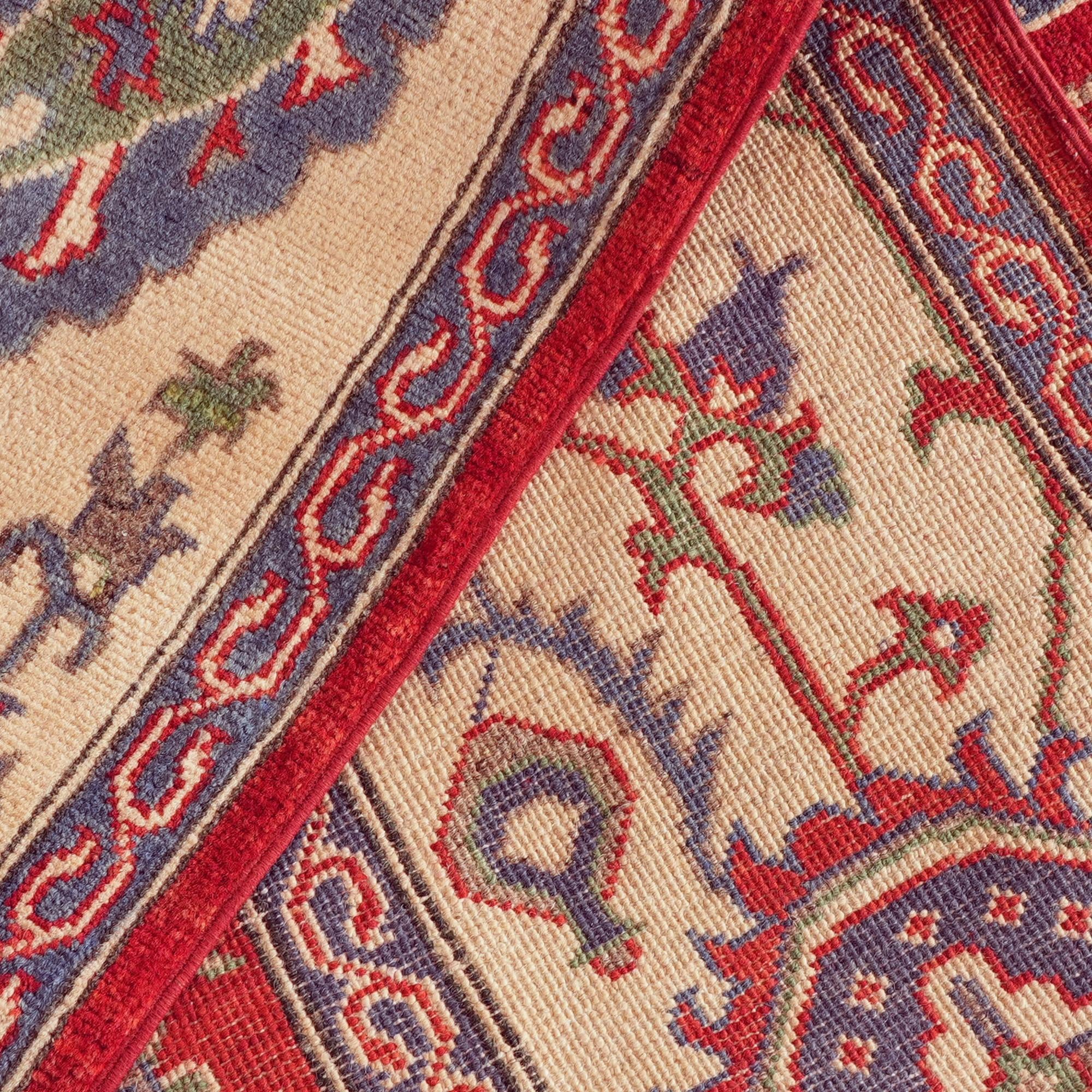 Detail image 8 of 10: 6' 7 x 9' 9 Hand Knotted Kazak Rug