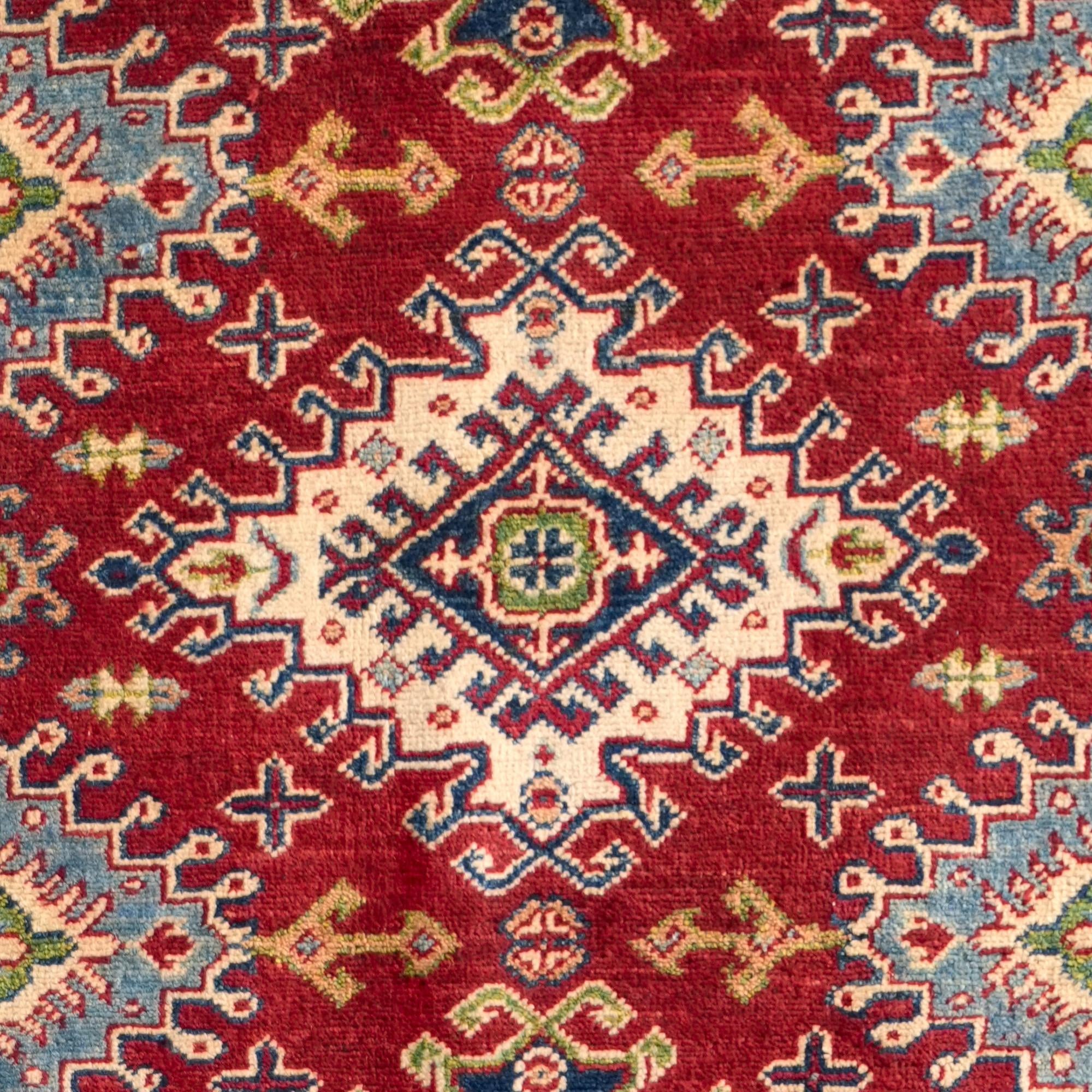 4' 10 x 6' 5 Hand Knotted Kazak Rug