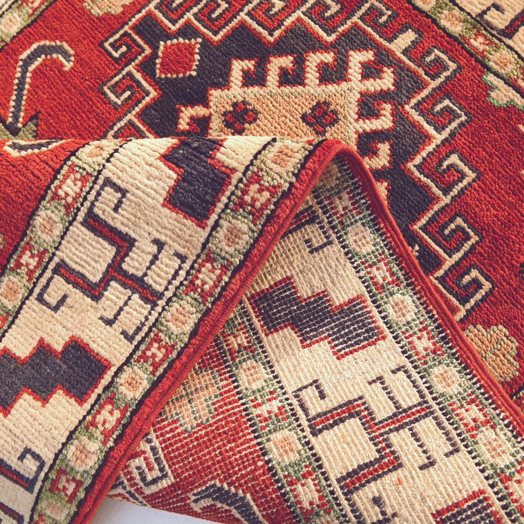2' 8 x 4' 2 Hand Knotted Kazak Rug