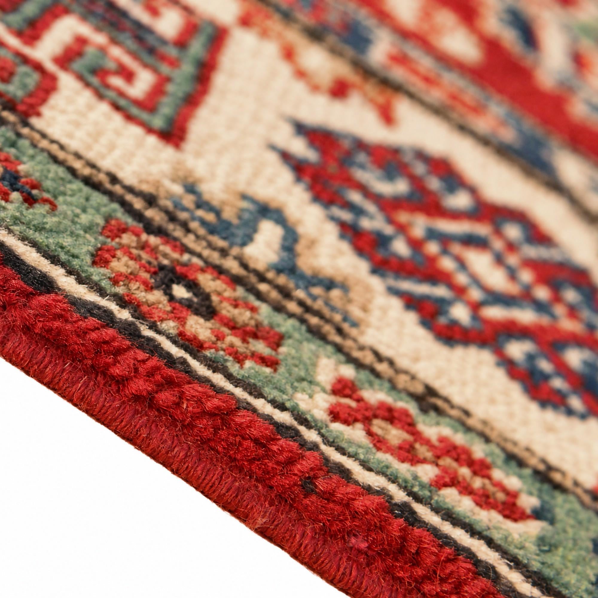 115cm x 175cm Handgeknüpft Kazak Teppich