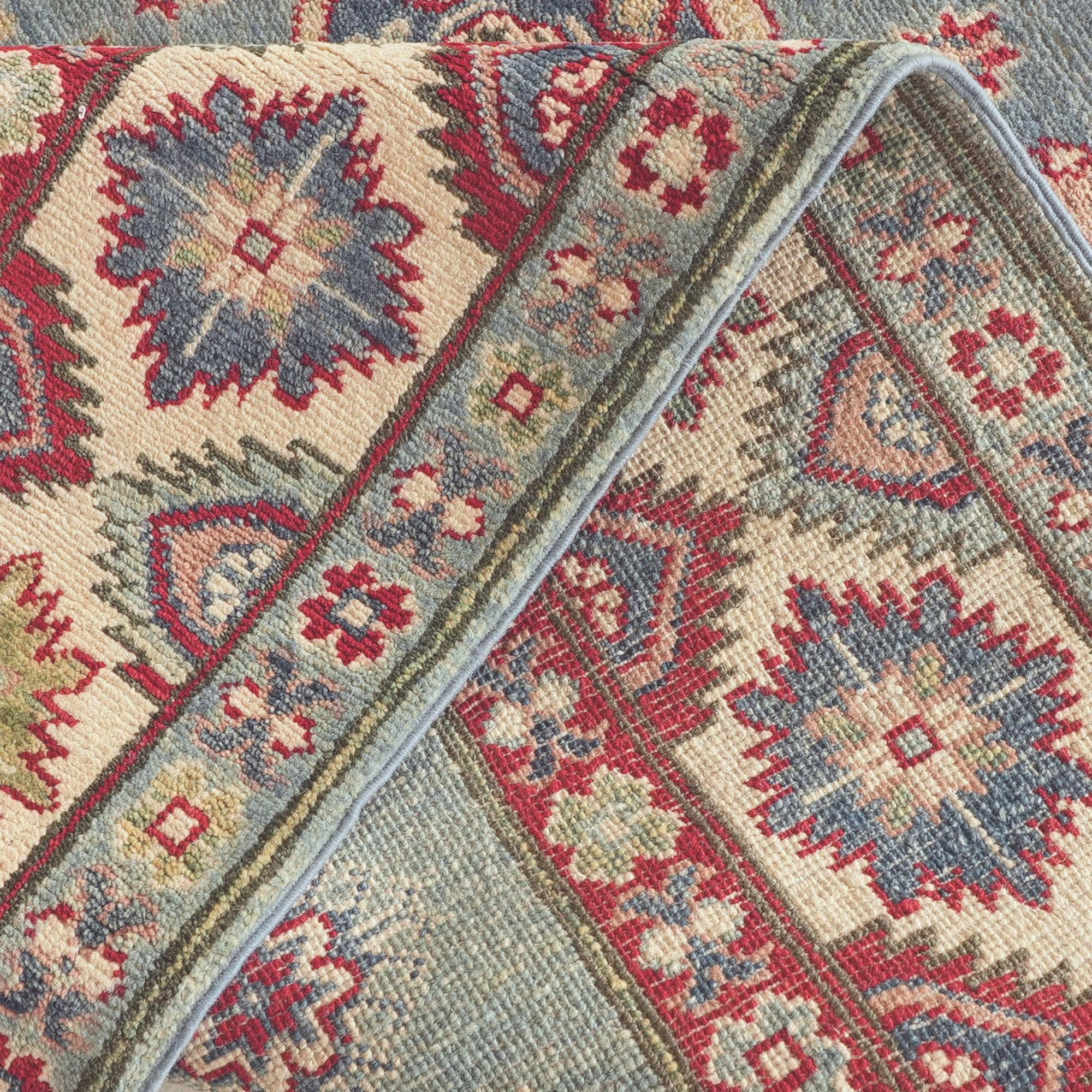 4' 11 x 6' 7 Hand Knotted Kazak Rug