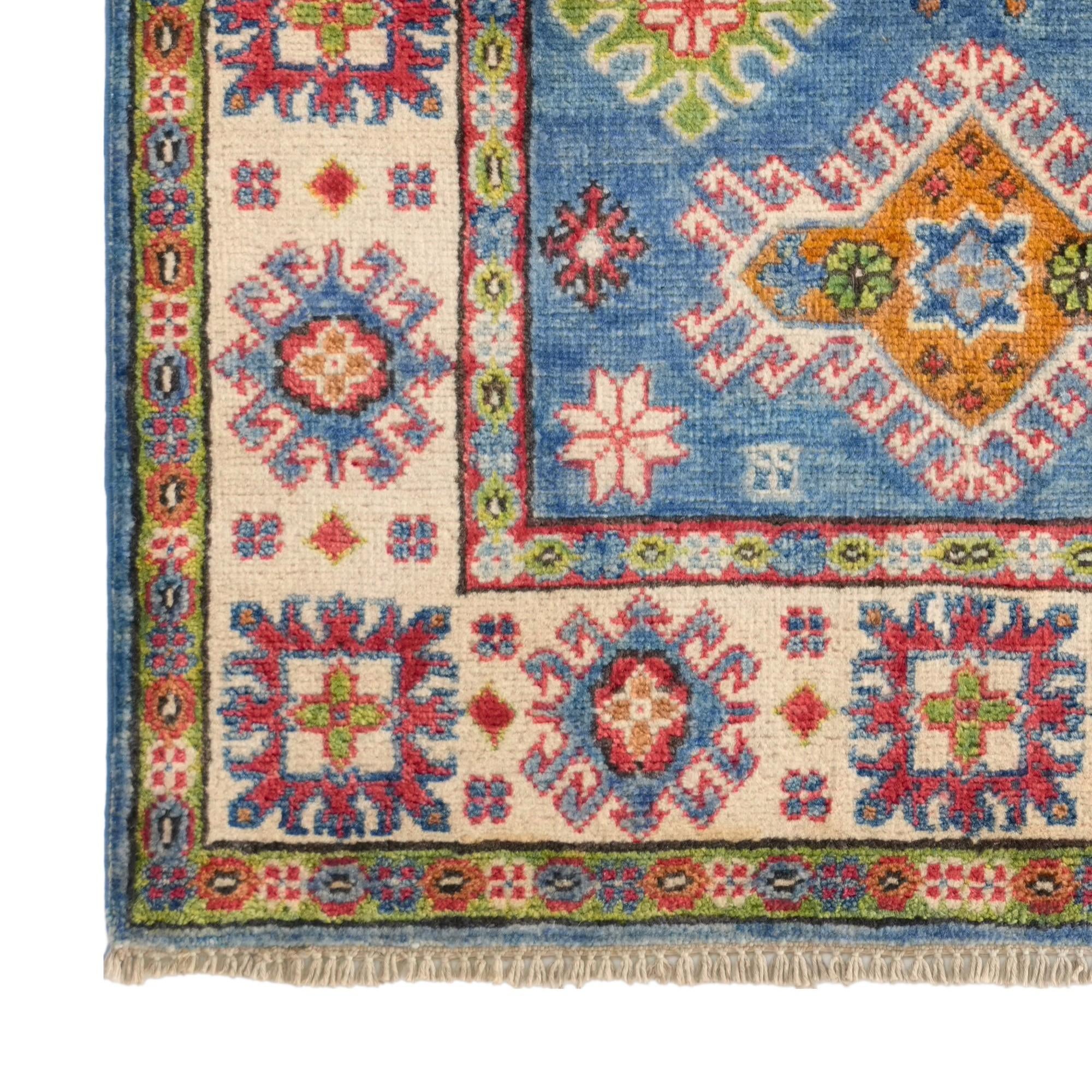 2' 9 x 4' 2 Hand Knotted Kazak Rug