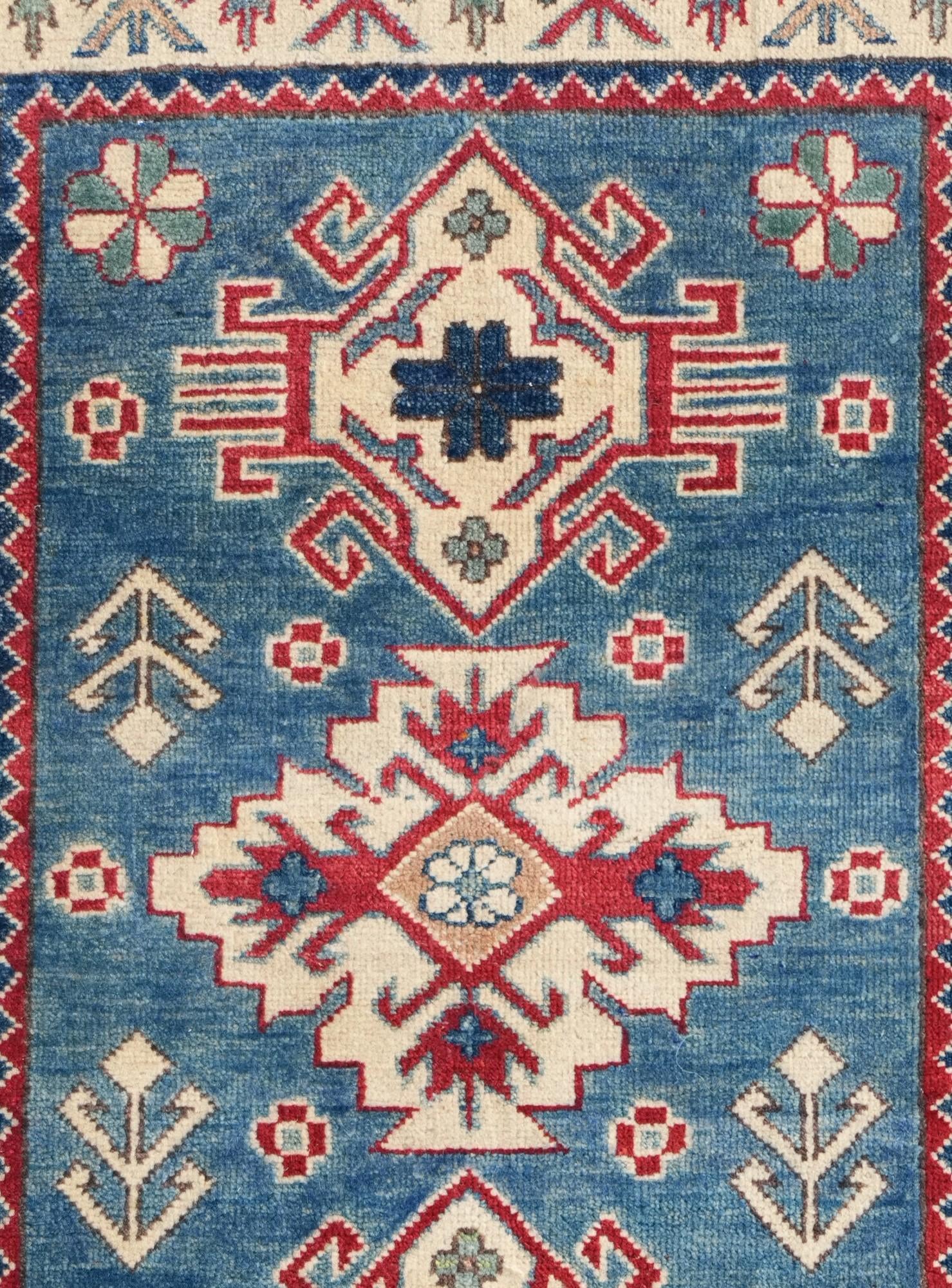 2' 9 x 4' 3 Hand Knotted Kazak Rug