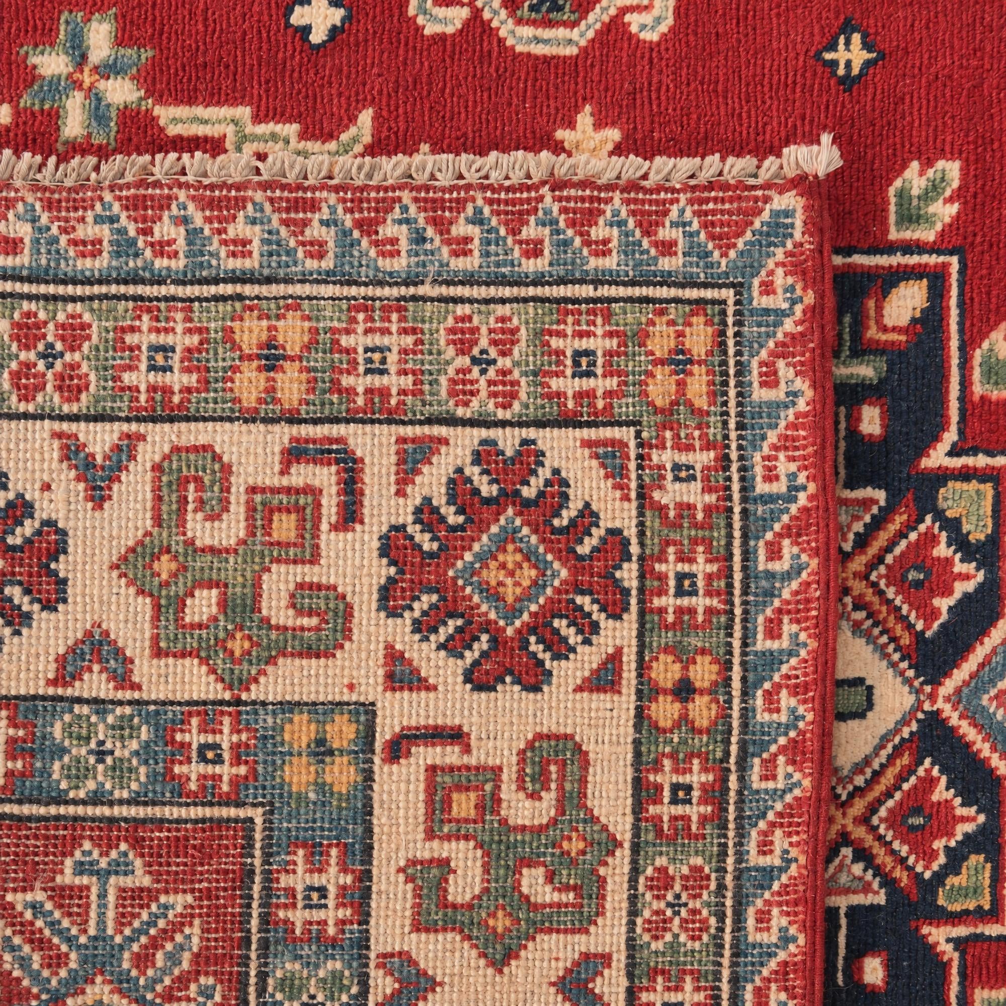 125cm x 160cm Handgeknüpft Kazak Teppich