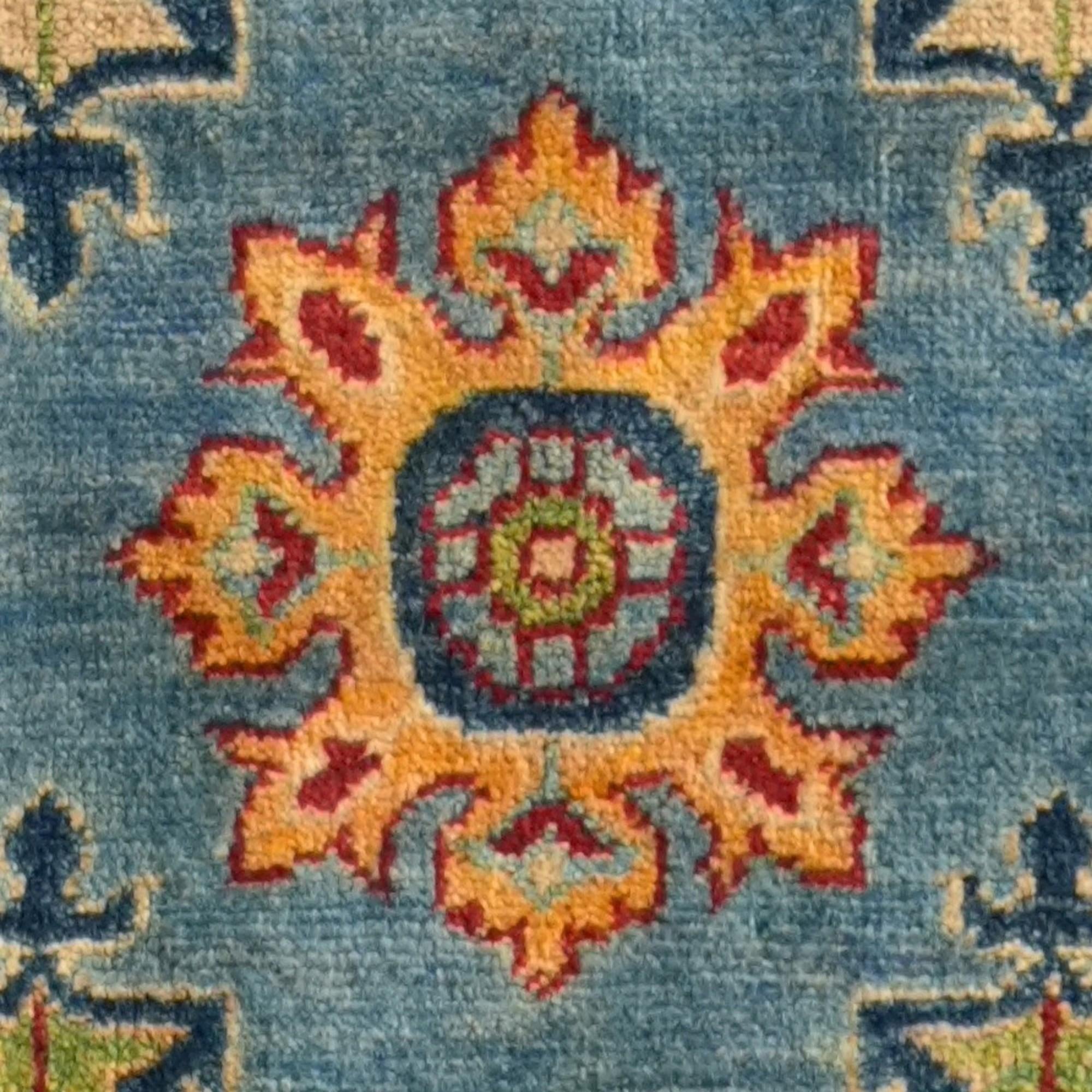Detail image 10 of 10: 5' x 6' 11 Hand Knotted Kazak Rug
