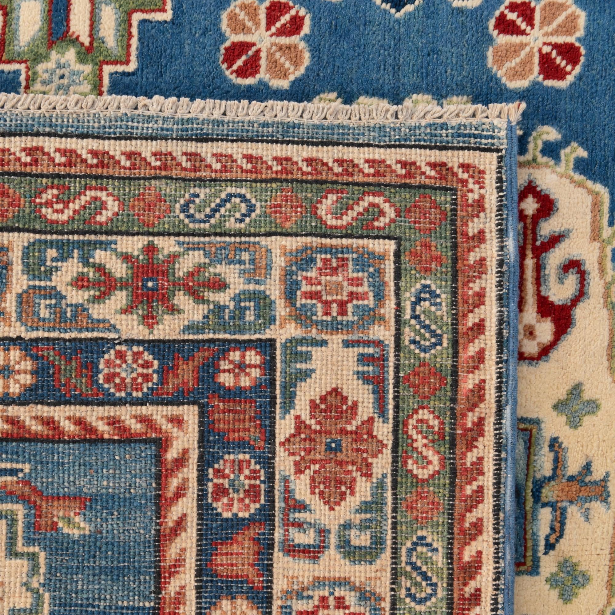 155cm x 200cm Hand Knotted Kazak Rug
