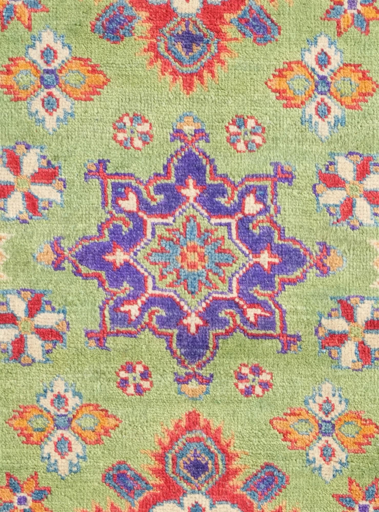2' 8 x 4' 1 Hand Knotted Kazak Rug
