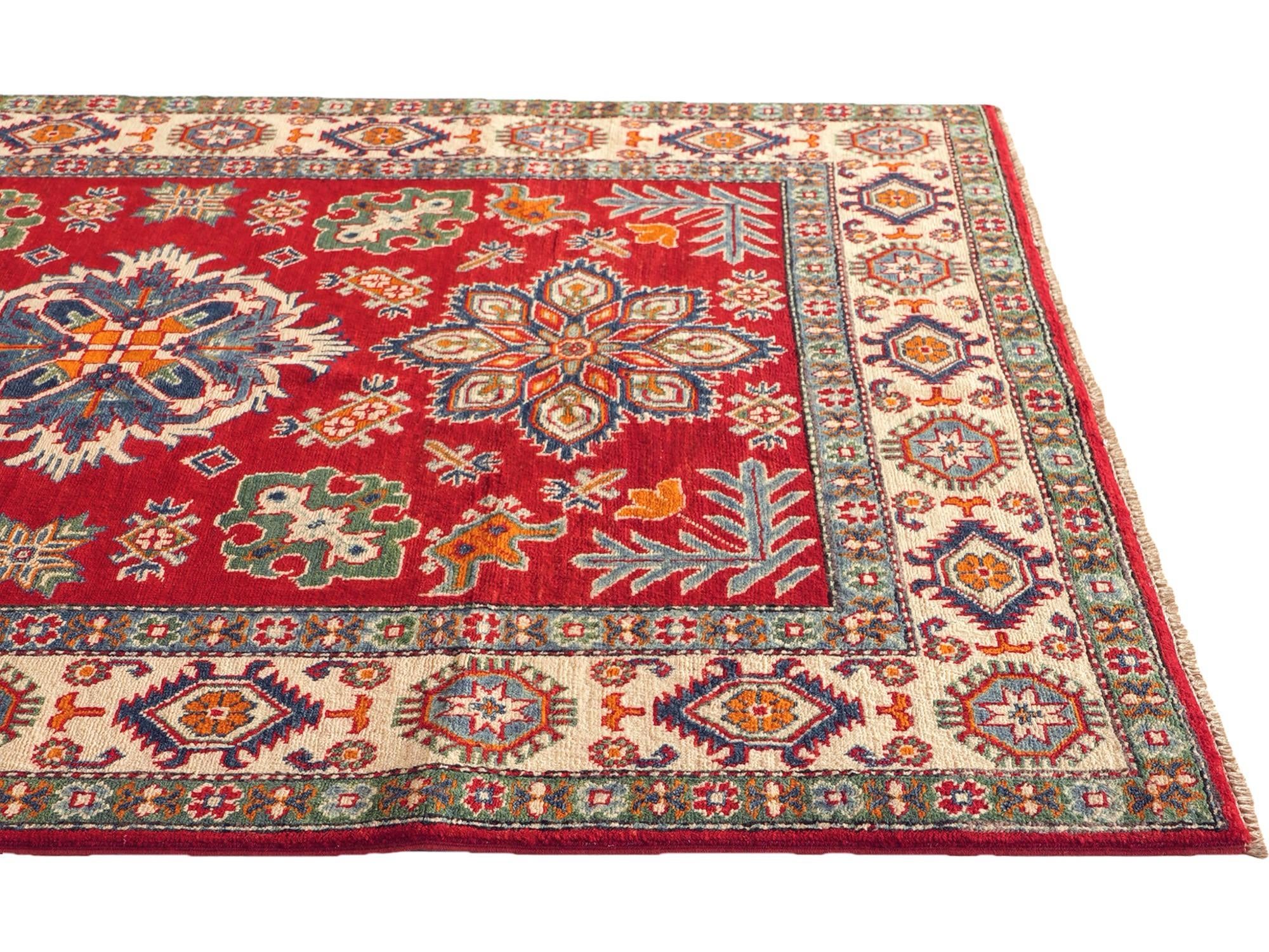 Detail image 6 of 10: 4' 11 x 6' 4 Hand Knotted Kazak Rug